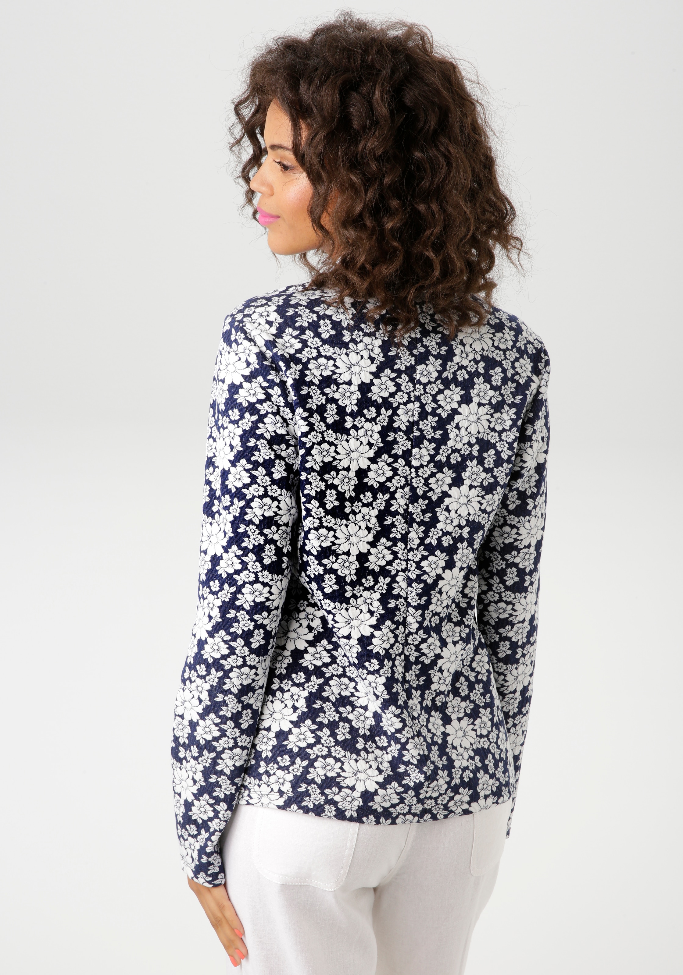 Aniston CASUAL Sweatblazer, mit ausdrucksvollem Blumenmuster