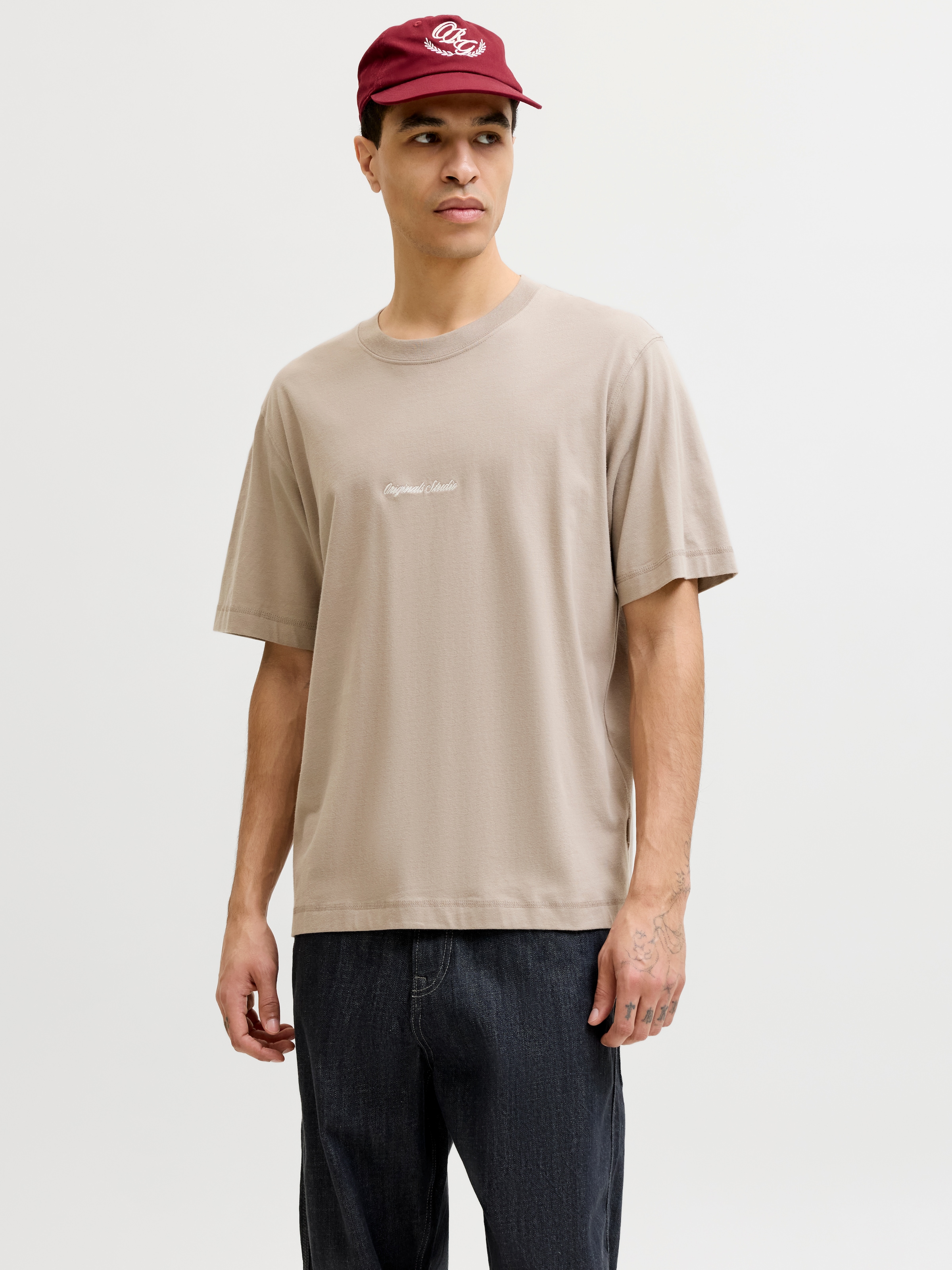 Jack & Jones Rundhalsshirt "JORNORREBRO EMB TEE SS CREW NECK NOOS" Baumwolle, locker geschnitten