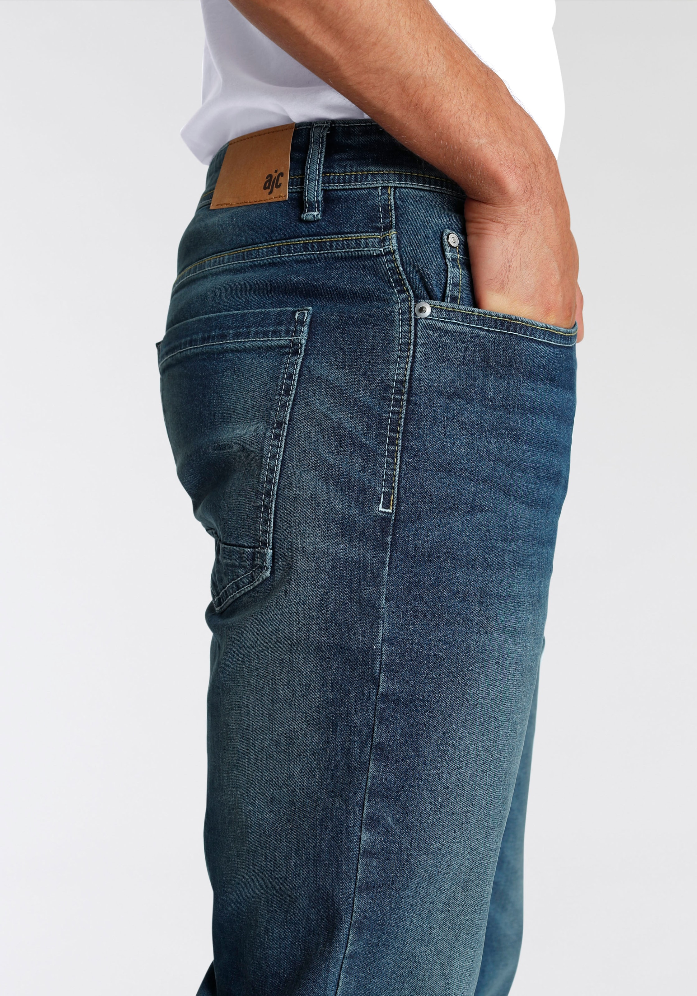 AJC Straight-Jeans, im 5-Pocket-Style