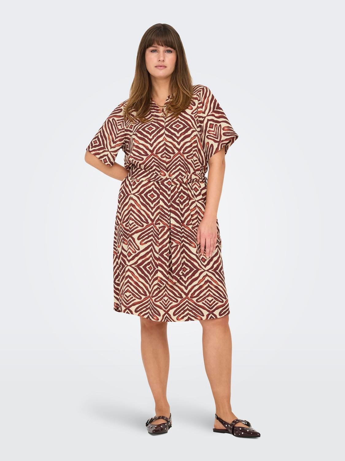 ONLY CARMAKOMA Sommerkleid »CARSHILLA 2/4 KNEE DRESS VIS AOP BS«