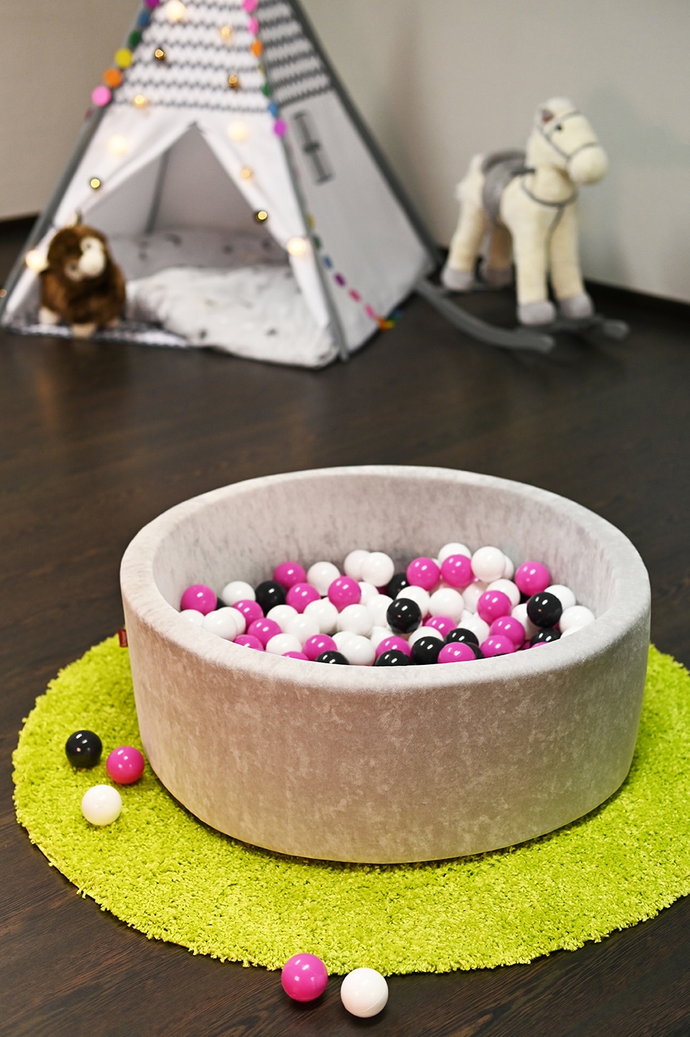 Knorrtoys® Bällebad »Soft, Grey«, mit 300 Bällen creme/Grey/rose; Made in Europe