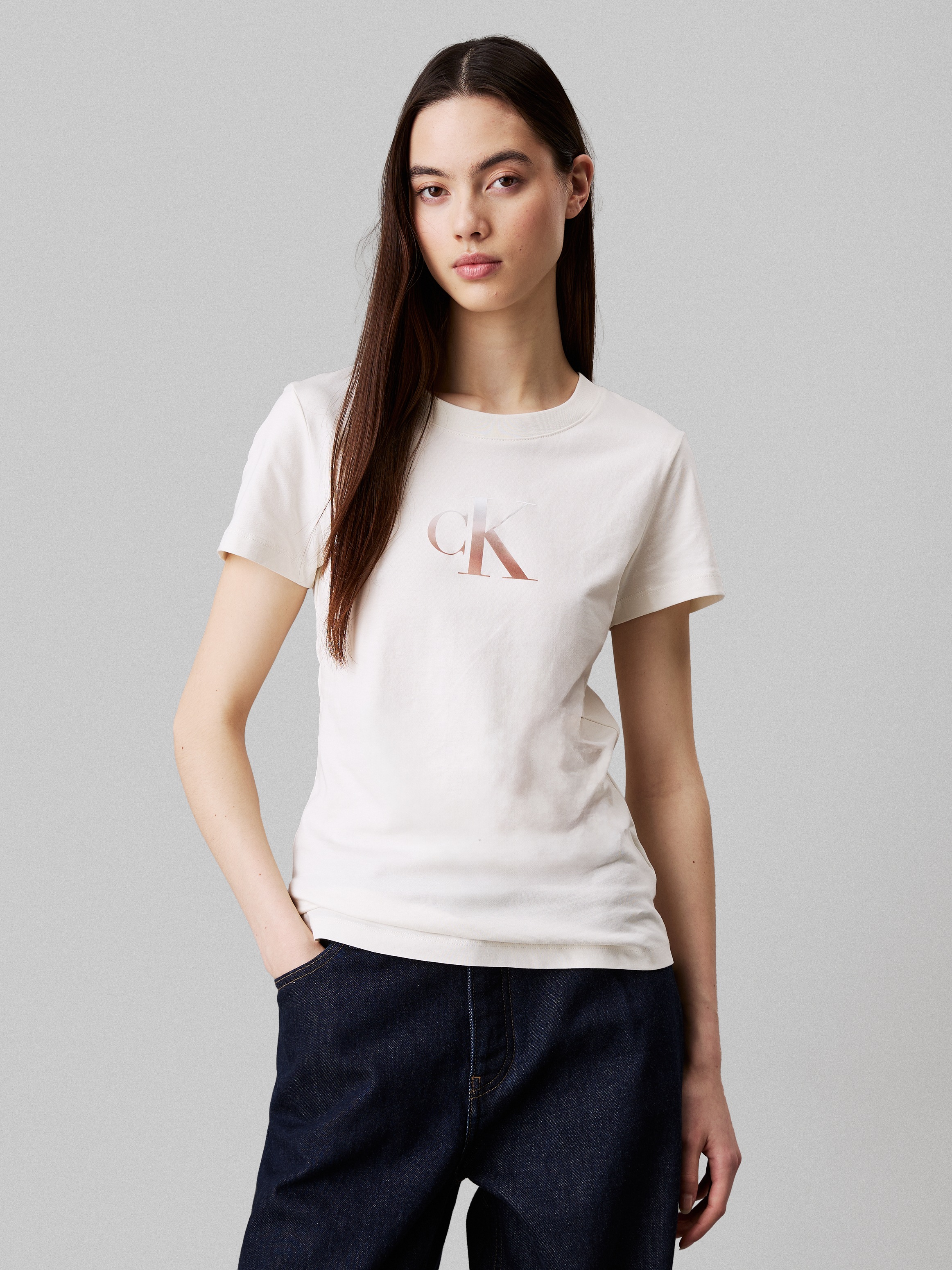 Calvin Klein Jeans Rundhalsshirt »GRADIENT CK SLIM TEE« mit Logodruck