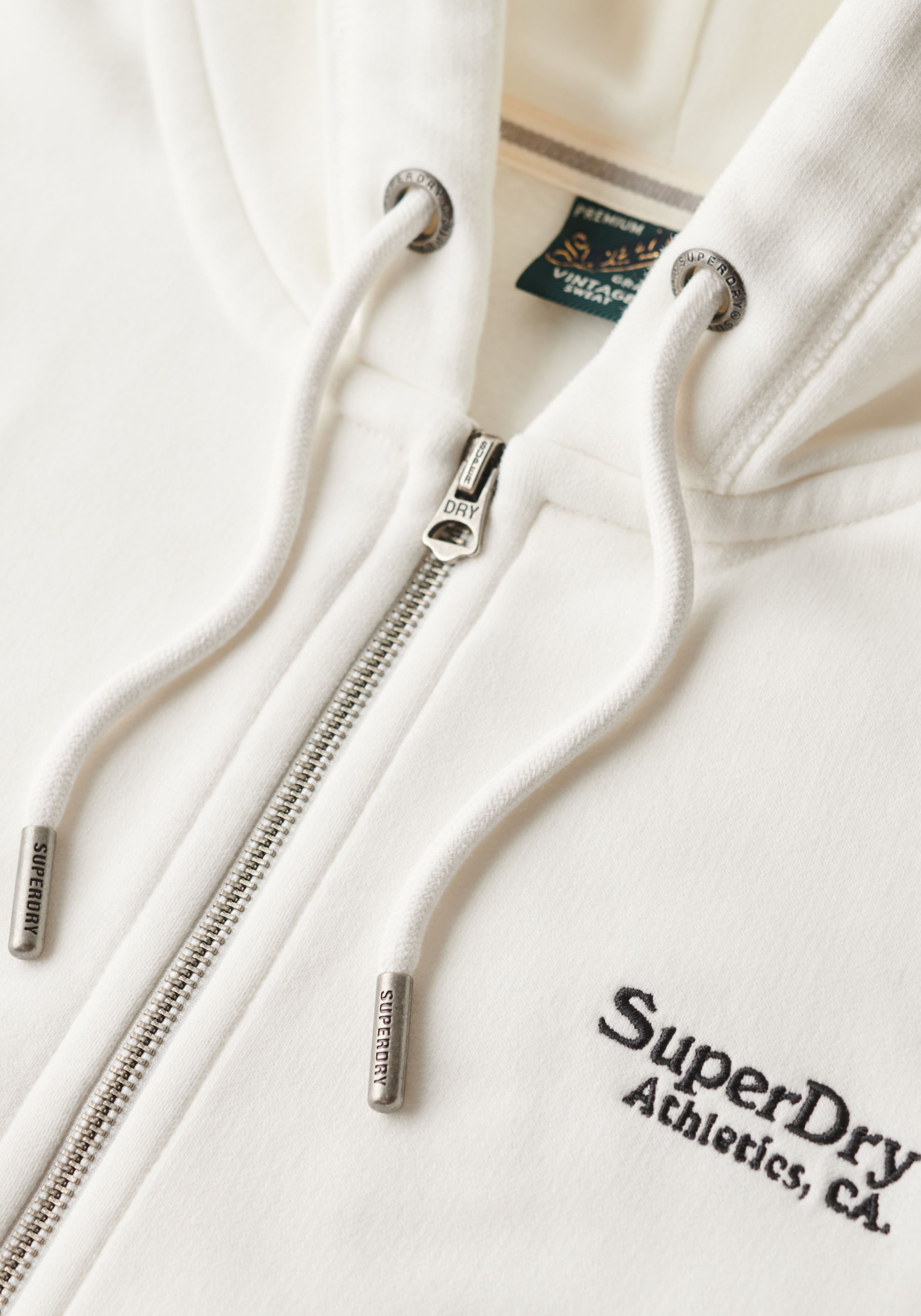 Superdry Kapuzensweatjacke »ESSENTIAL LOGO ZIP HOODIE«, mit Logostickerei