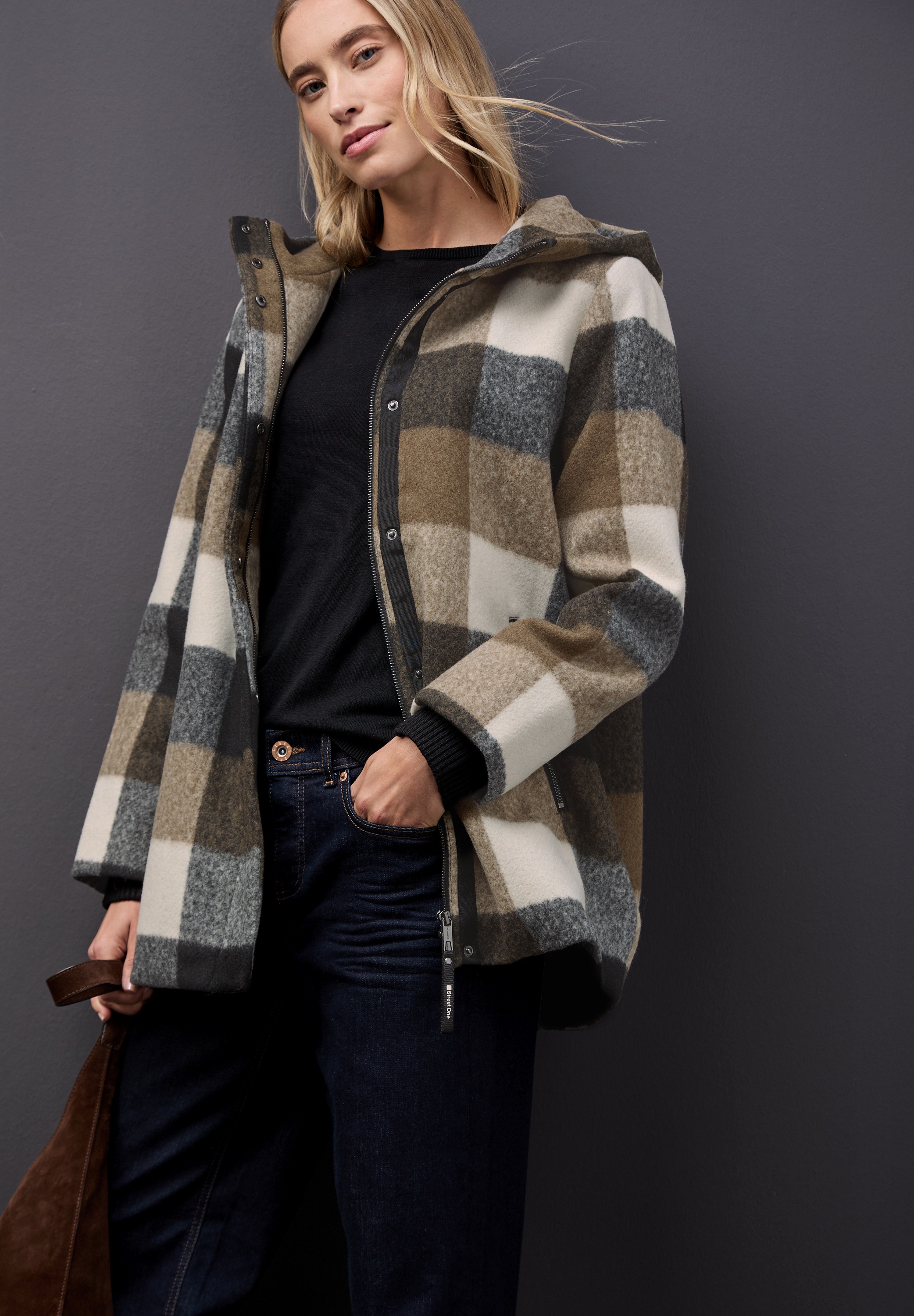 STREET ONE Strickfleecejacke mit Kapuze mit Kapuze, kariert