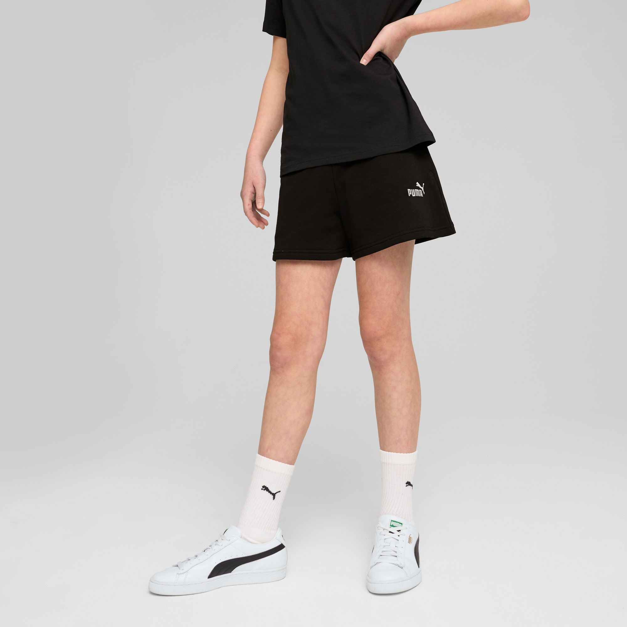 PUMA Sweatshorts »ESS SMALL NO. 1 LOGO SHORTS TR G« für aktive Freizeit und Bewegung, mit Eingrifftaschen, Regular Fit