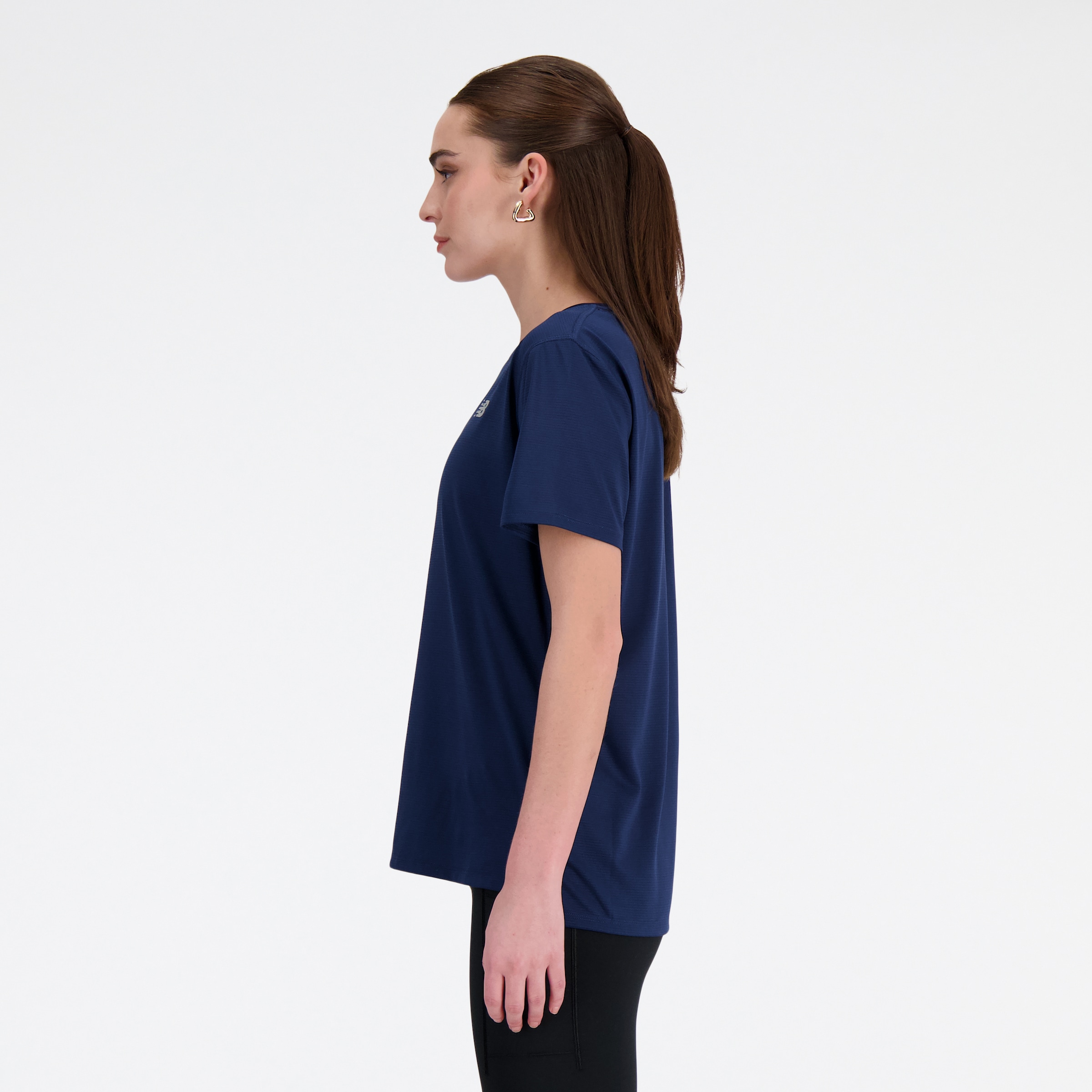 New Balance Laufshirt »Sport Essentials T-Shirt«, mit Markenlogo