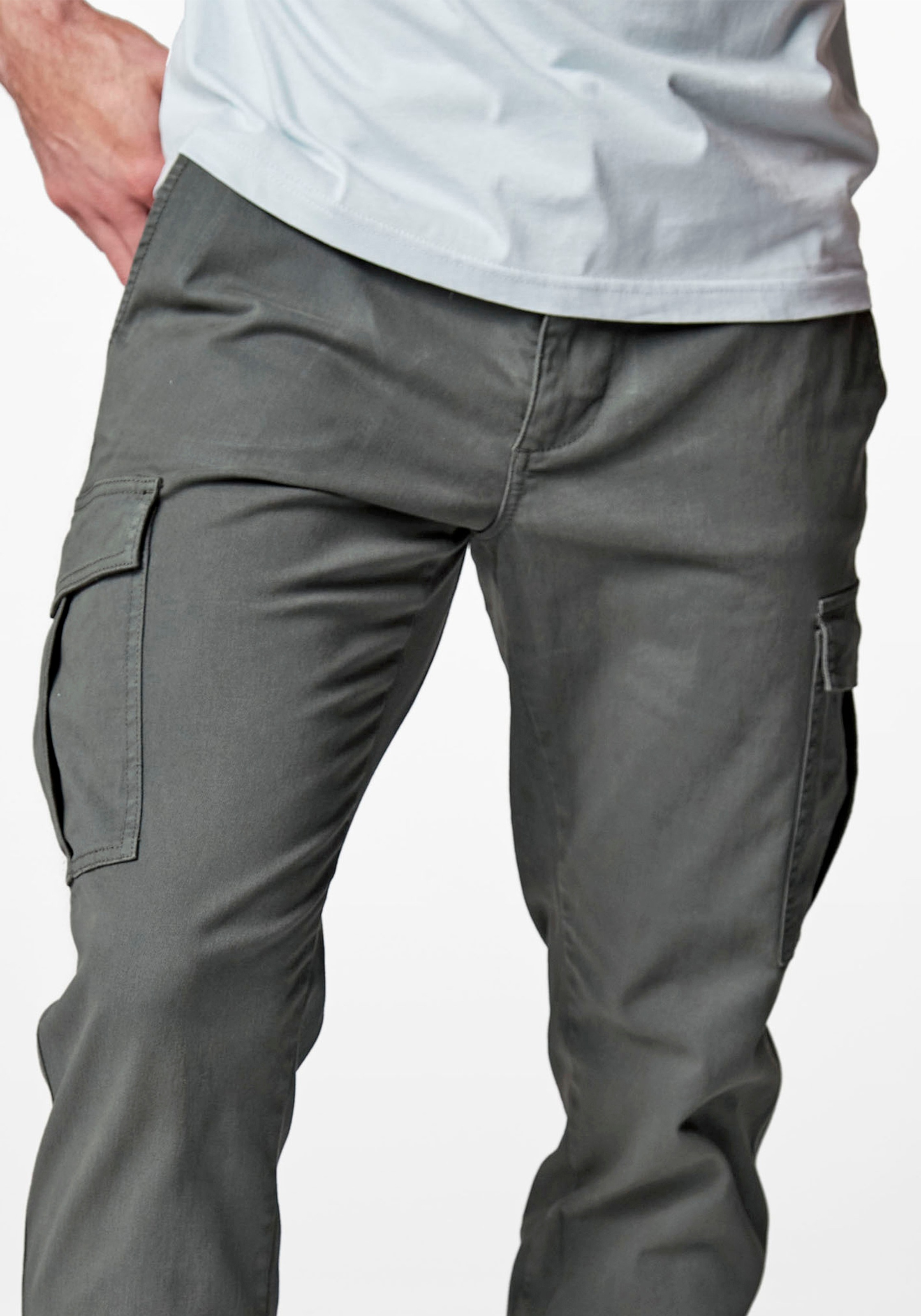 AUTHENTIC LE JOGGER Cargohose, mit normaler Bundhöhe aus elastischer Baumwoll-Qualität