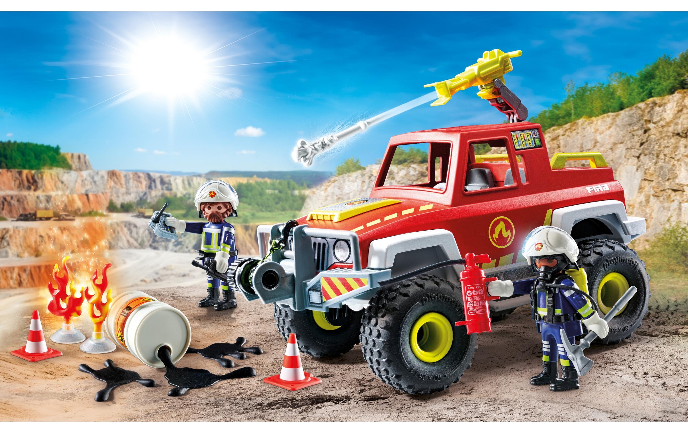 Playmobil® Spielbausteine »Action Heroes Feuerwehrtruck 71824«, (68 St.)