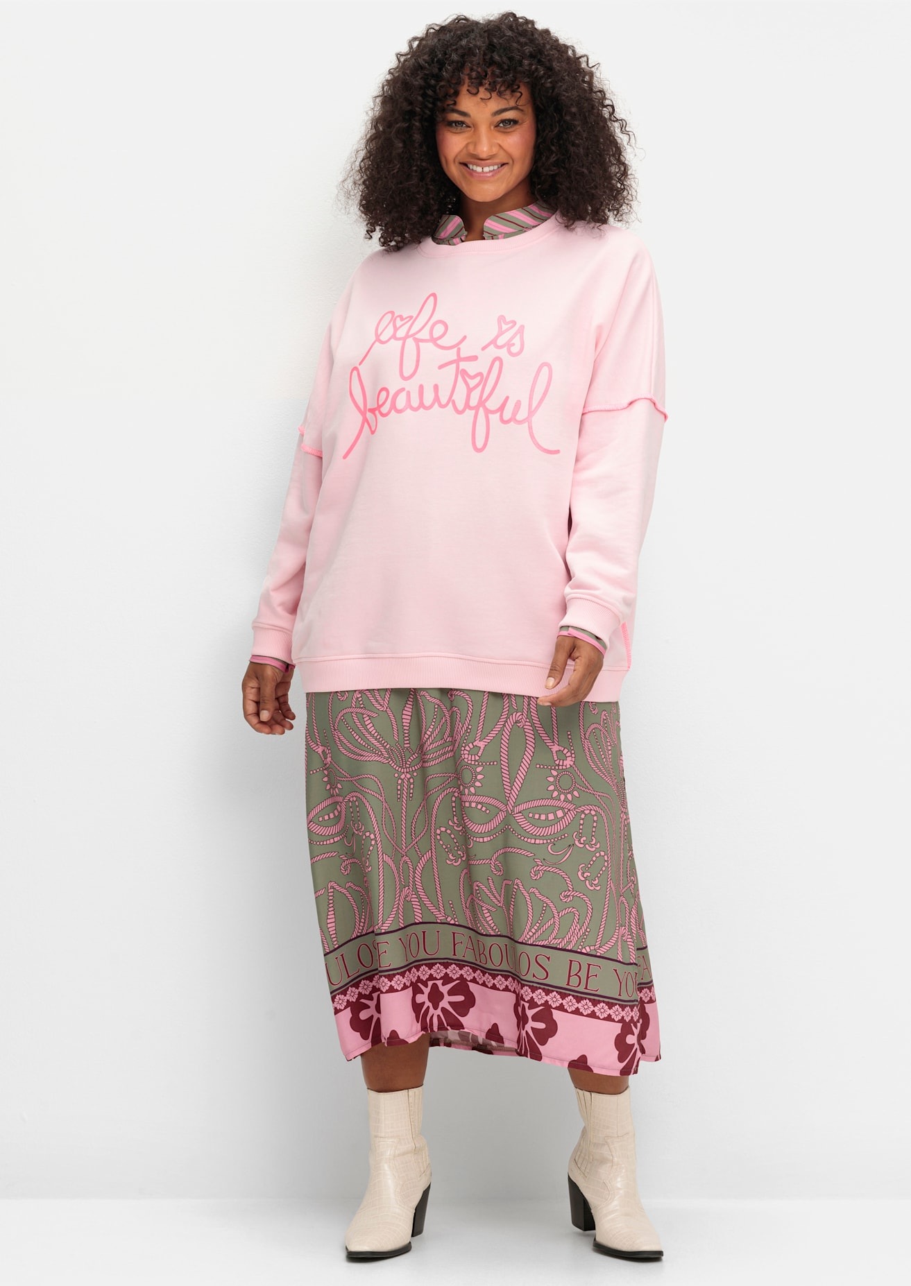 Sweatshirt