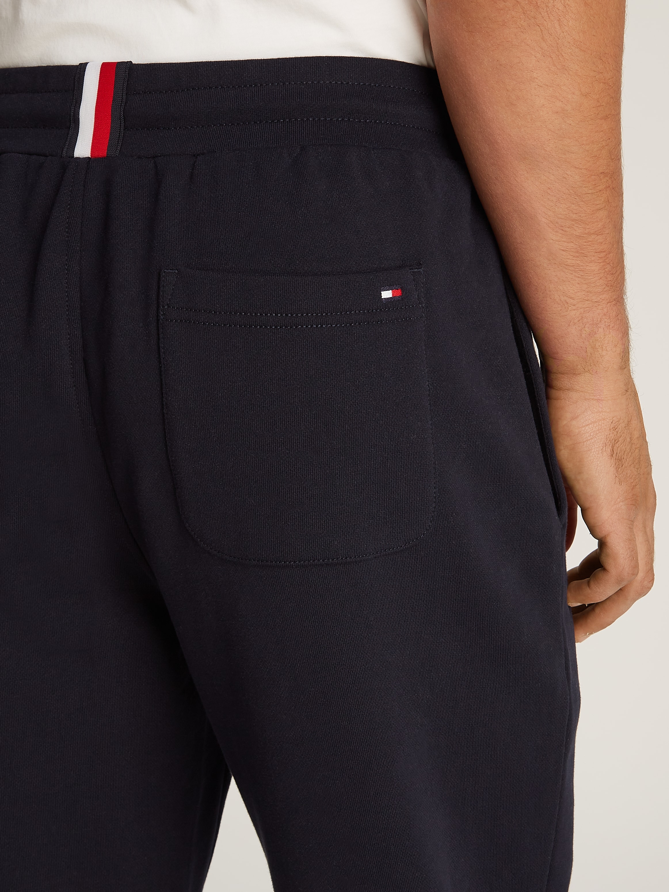 Tommy Hilfiger Sweathose »BASIC BRANDED SWEATPANTS«, mit grossem Tommy Hilfiger Schriftzug