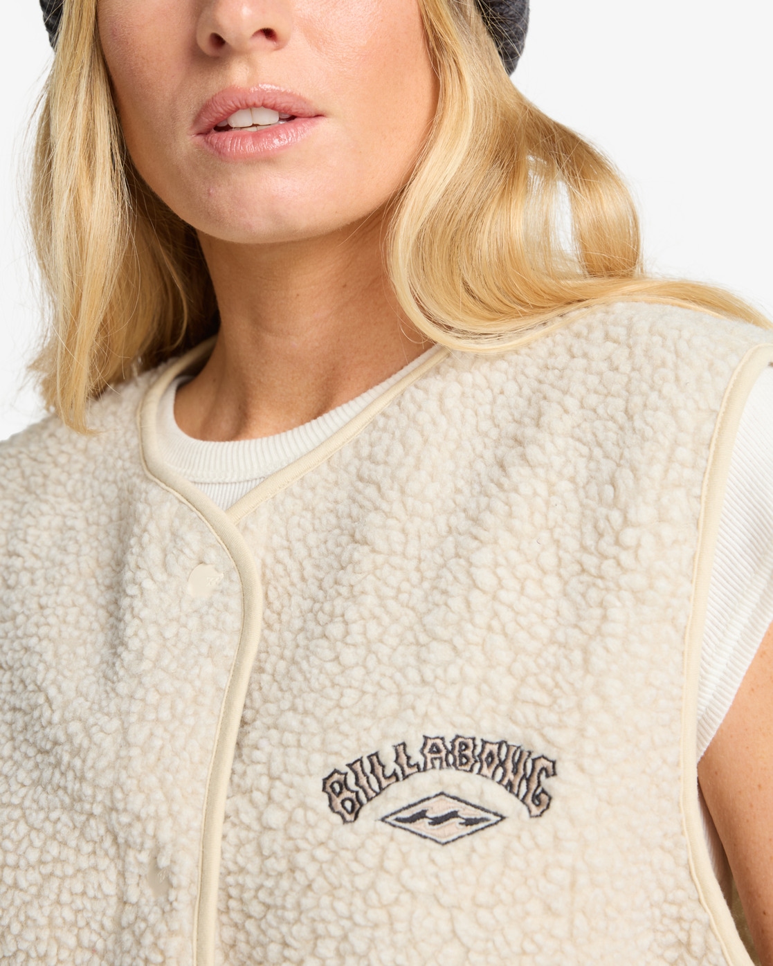 Billabong Fleeceweste »BE HAPPY VEST«, (1 tlg.)