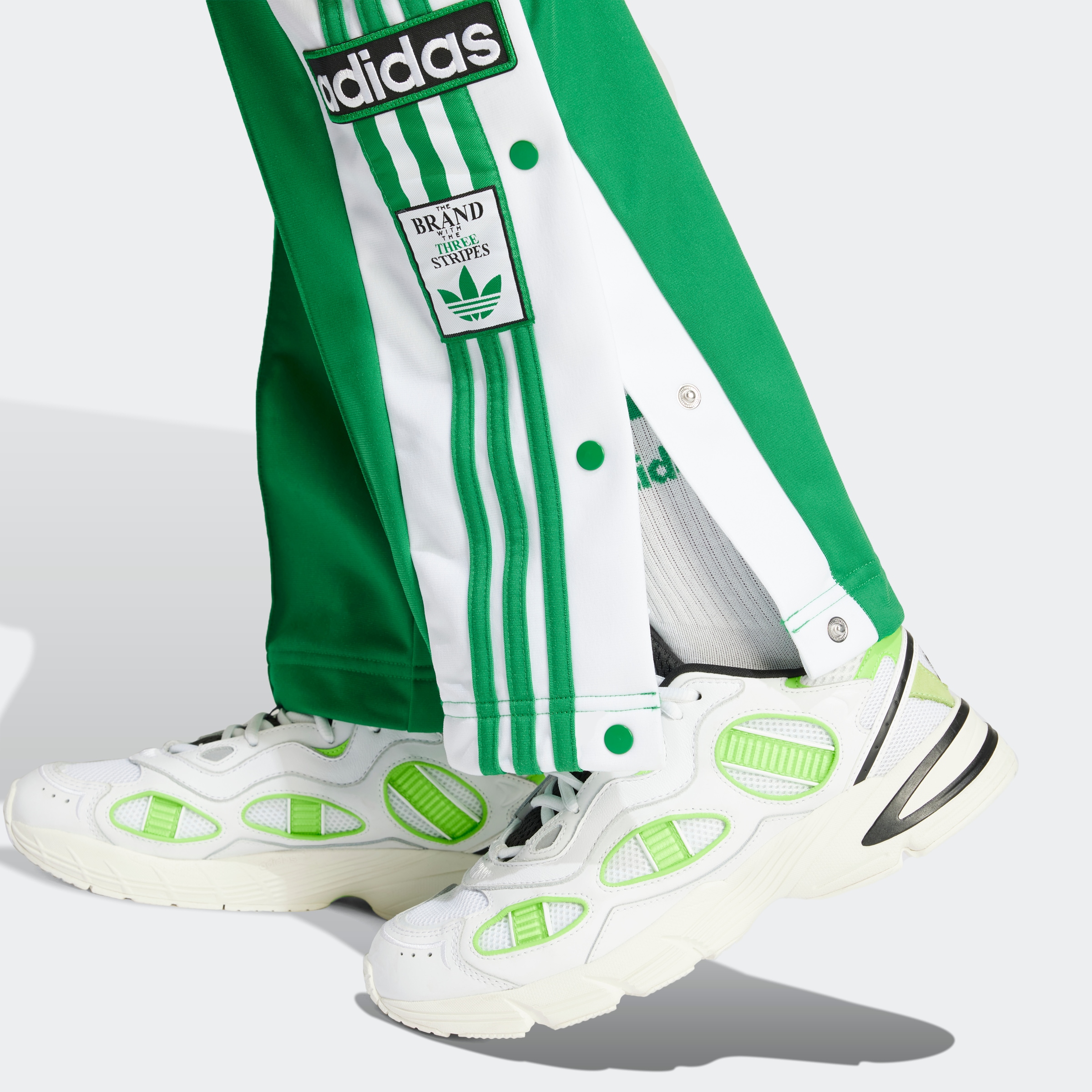 adidas Originals Sporthose »ADIBREAK PT«, (1 tlg.), Knopfhose, Knopfleiste am Bein