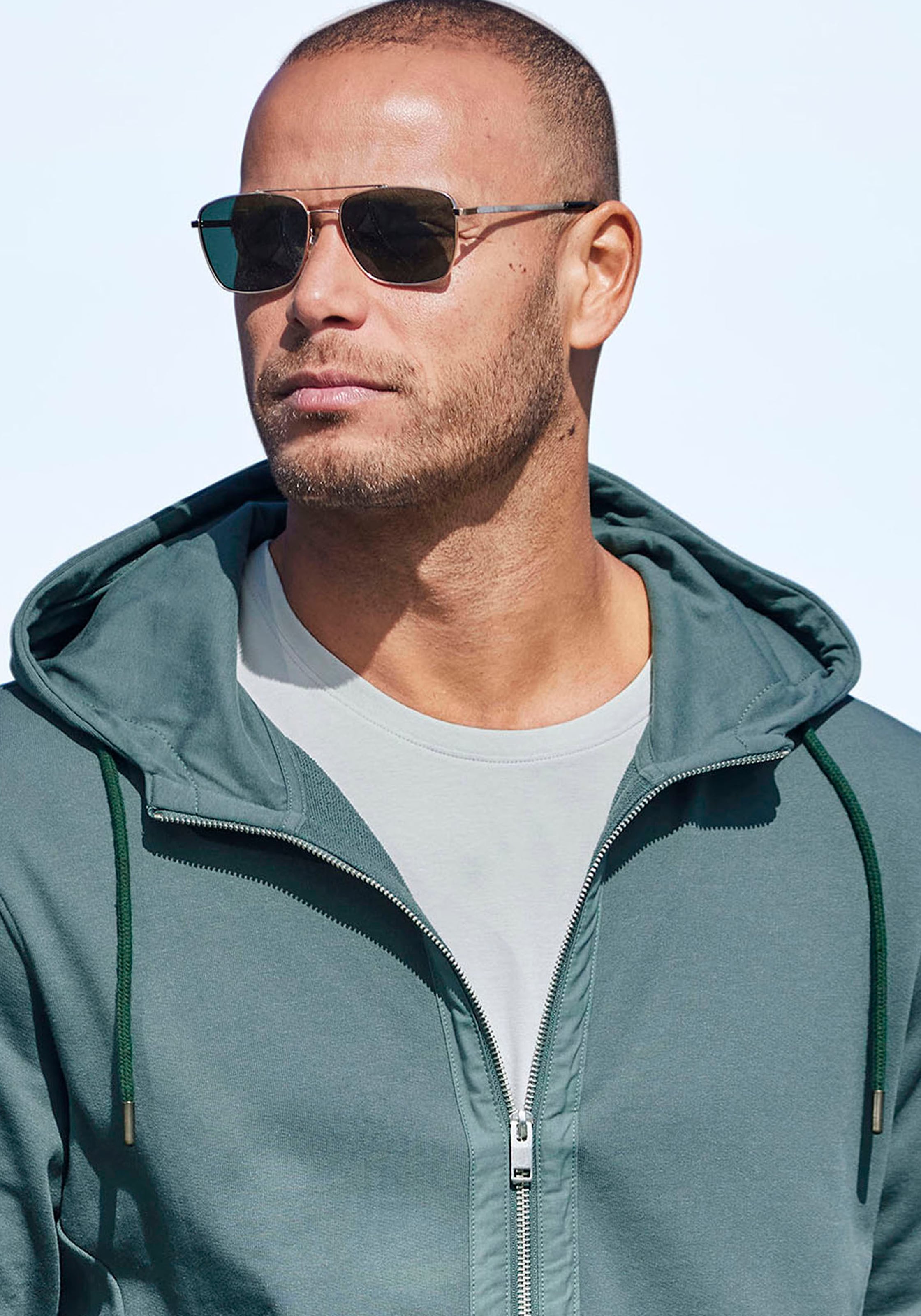 AUTHENTIC LE JOGGER Kapuzensweatjacke, Sweatjacke mit Eingrifftaschen aus Baumwoll-Mix