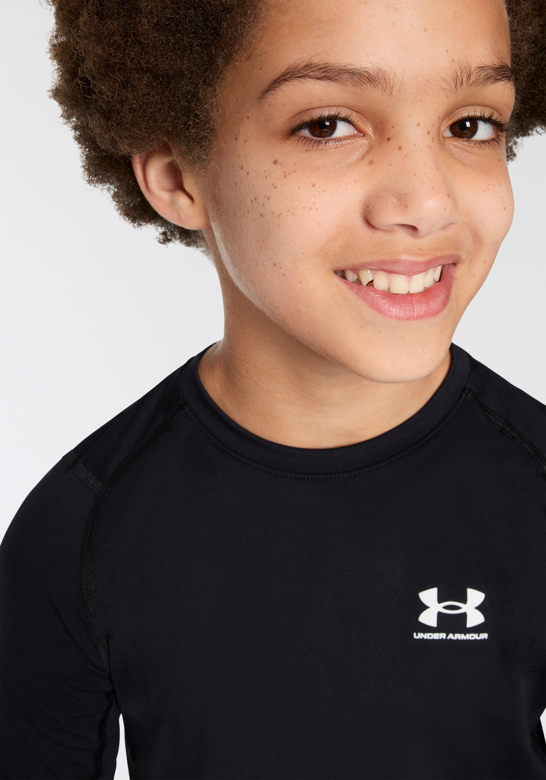 Under Armour® Trainingsshirt »UA HG ARMOUR SS«, (1 tlg.)