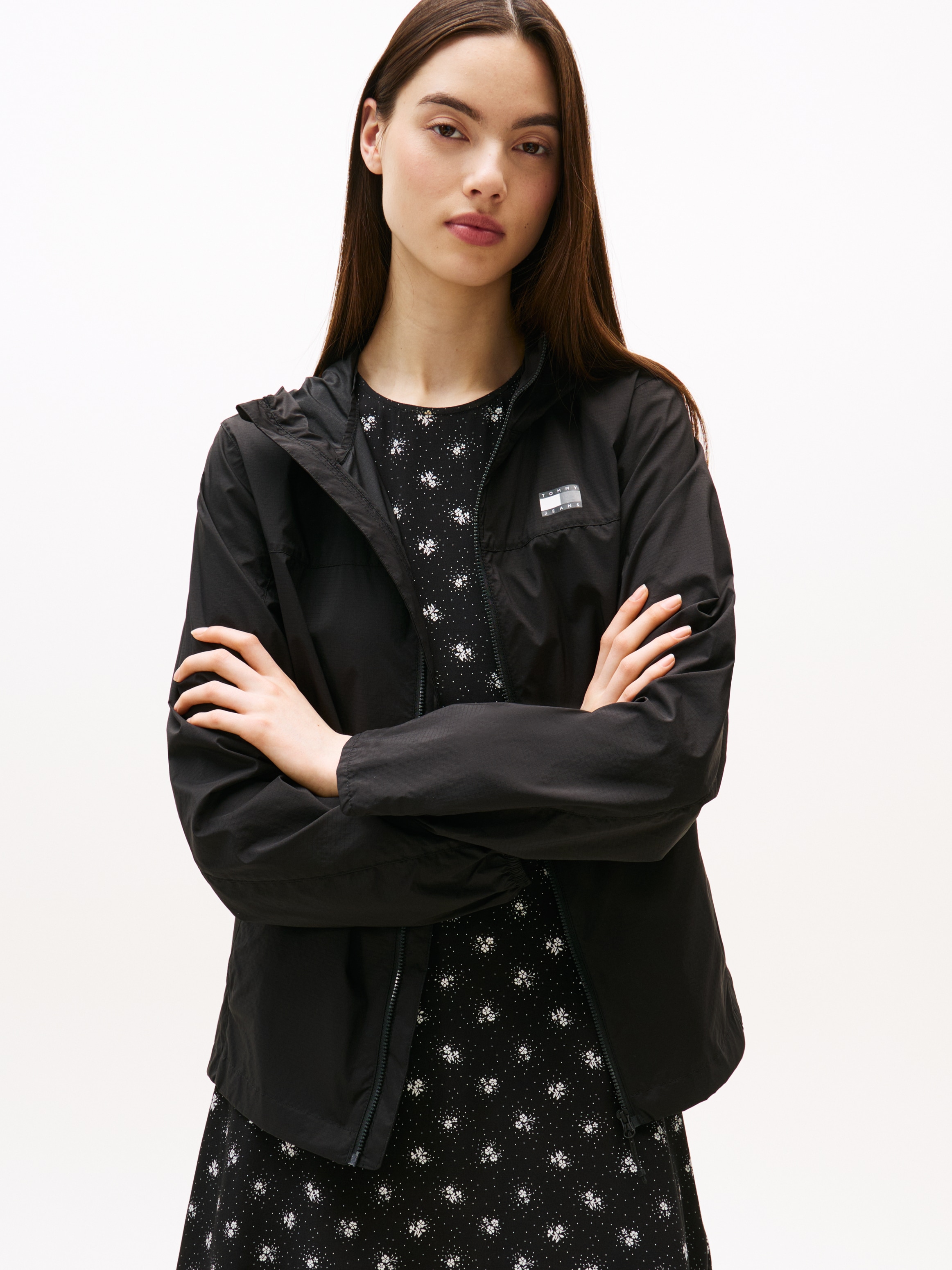 Tommy Jeans Windbreaker »TJW OUTDOOR SHELL JACKET« mit Kapuze