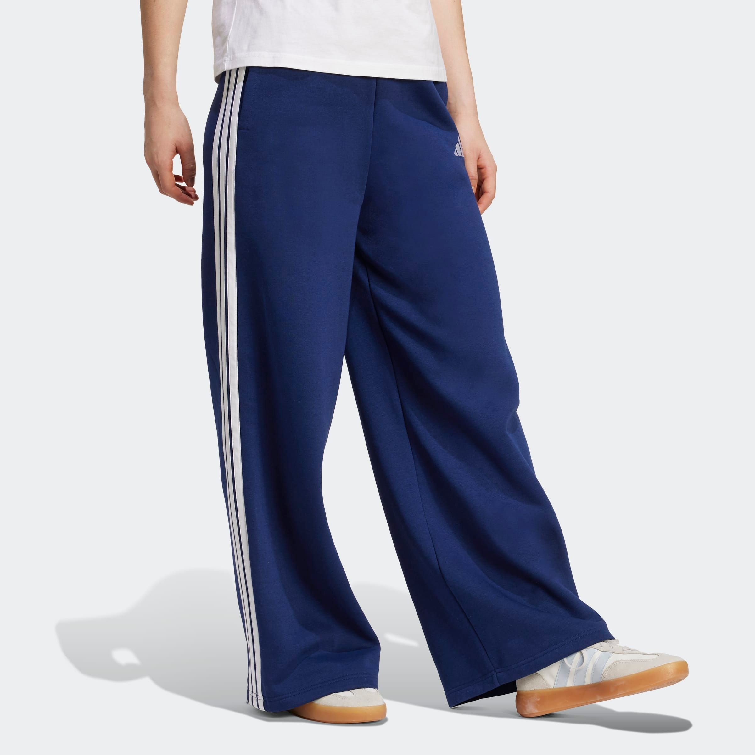 adidas Sportswear Sporthose "ADIDAS 3-STREIFEN WIDE" weite Beinform, sportlicher Stil, ohne Verschluss