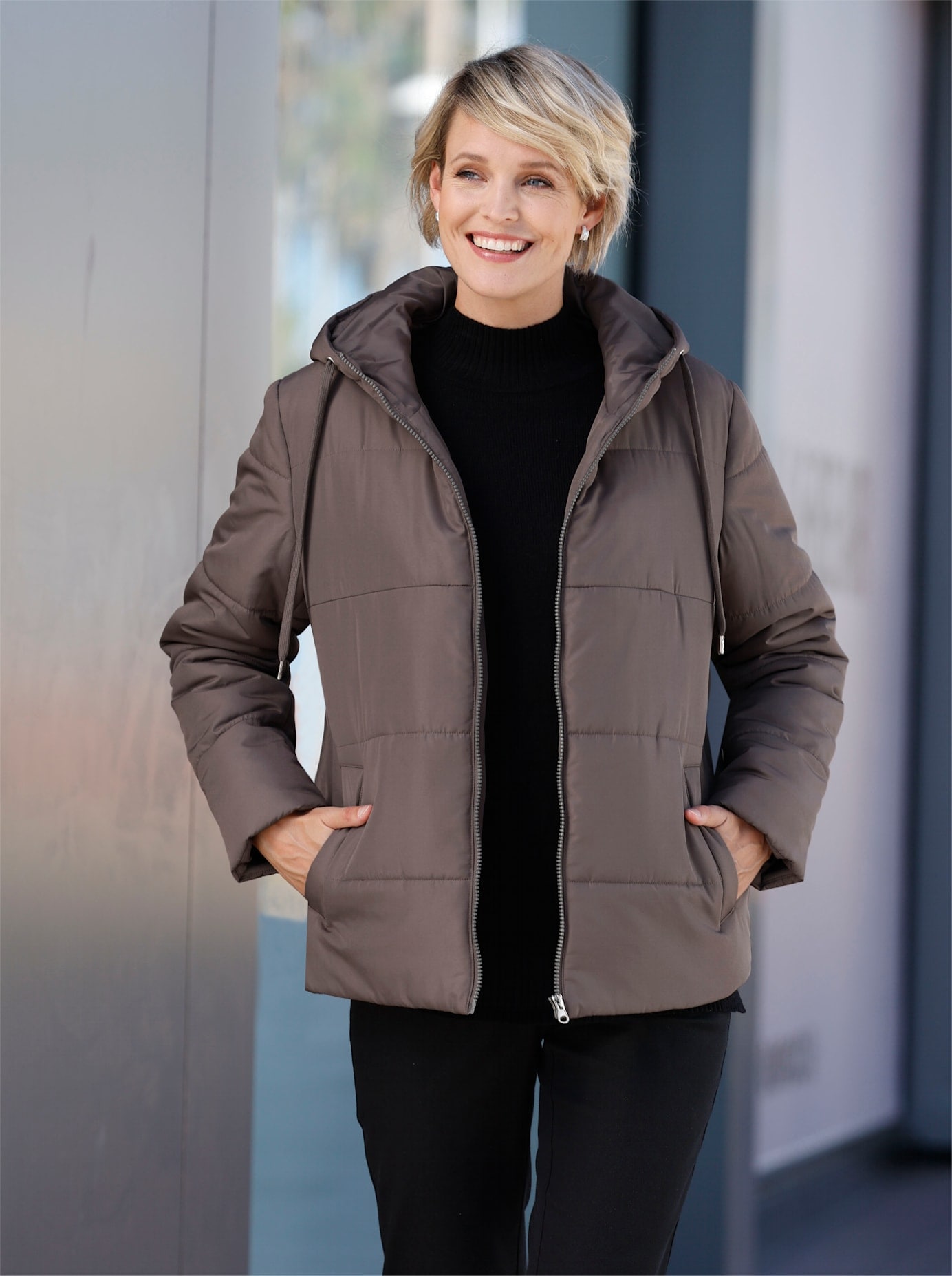 Classic Basics Steppjacke mit Kapuze