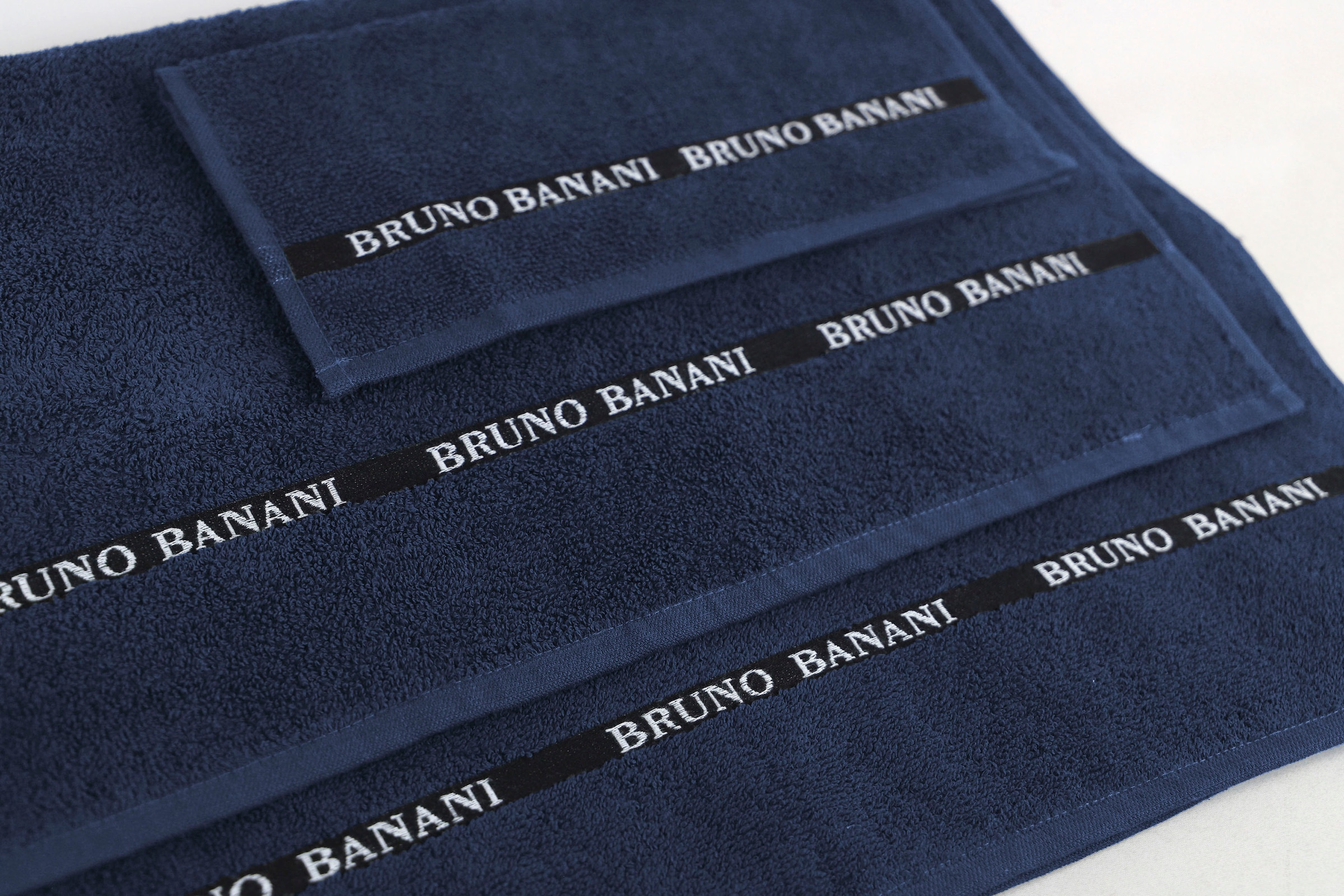 6 | online Set, »Danny«, Banani Handtuch tlg., 100% Handtuch-Set mit Baumwolle Logostreifen, Jelmoli-Versand aus Bruno shoppen Walkfrottier, Set einfarbiges