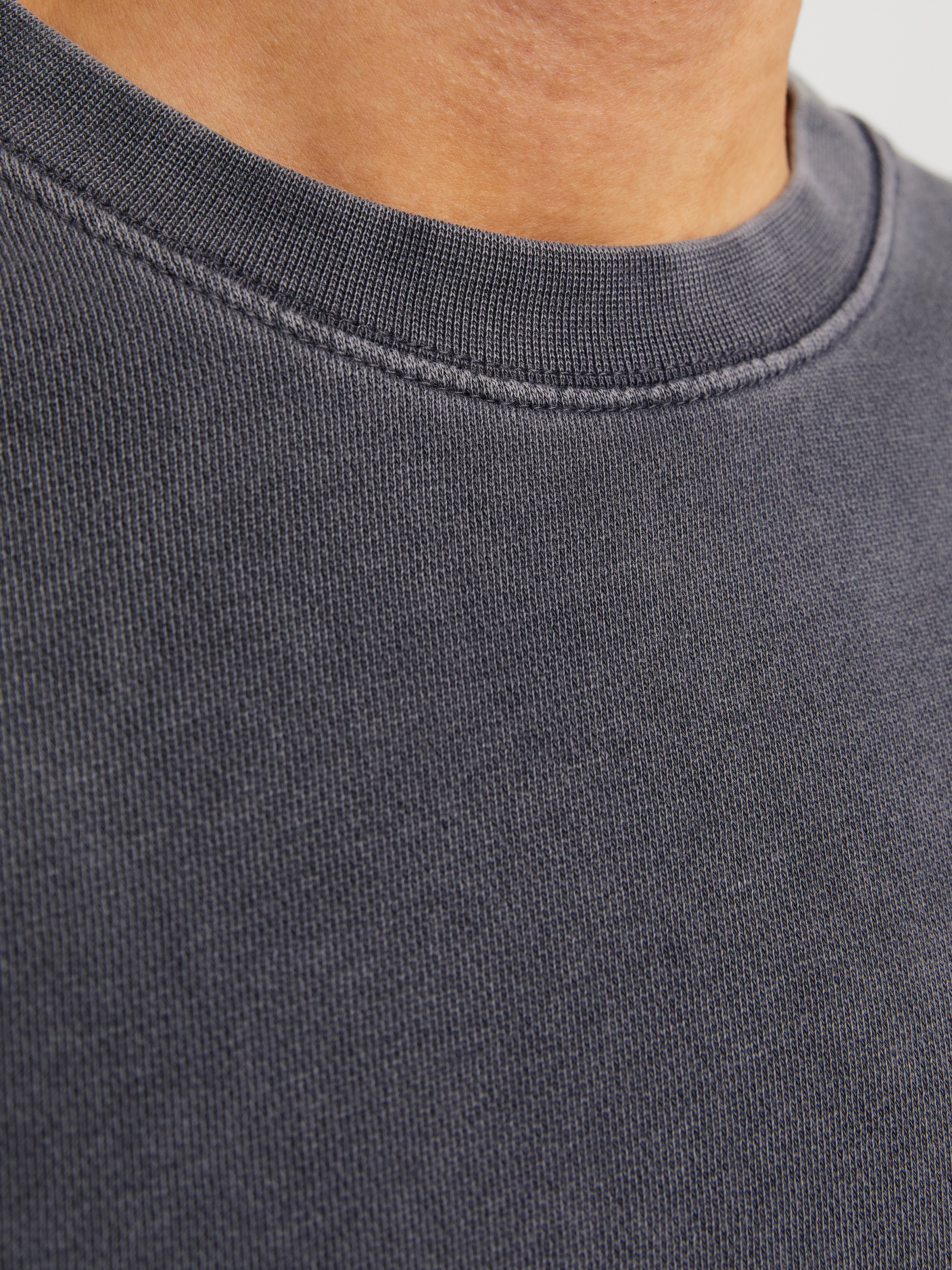 Jack & Jones Sweatshirt »JJECHARGE FADED SWEAT CREW NECK NOOS«, mit Rippbündchen