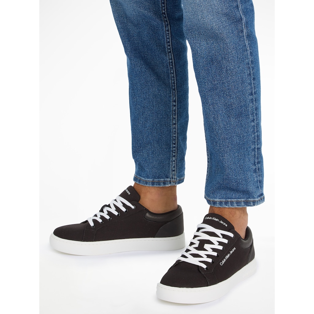 Calvin Klein Jeans Sneaker »CLASSIC CUPSOLE LOW LTH IN DC«, mit seitlichem Logoschriftzug, Freizeitschuh, Halbschuh, Schnürschuh