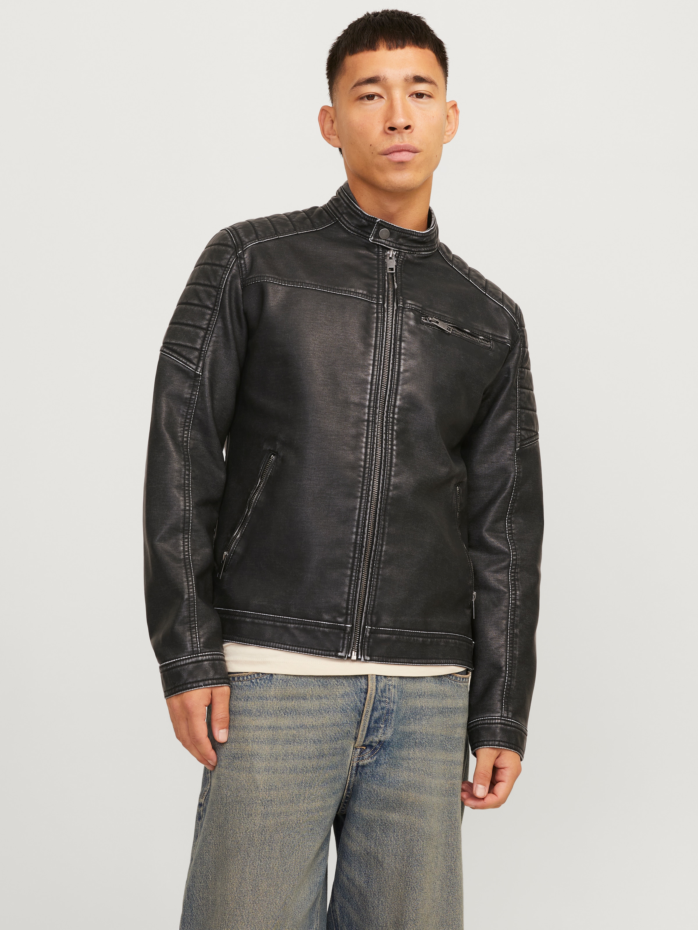 Jack & Jones Lederimitatjacke »JJEROCKY WASHED PU JACKET NOOS«, ohne Kapuze, mit Bandkragen