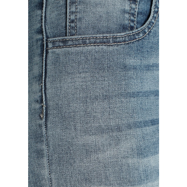 Arizona Skinny-fit-Jeans »Ultra-Stretch, sehr bequem, gut zu kombinieren«,  Mid Waist high performance stretch Denim normale Leibhöhe figurbetont  online kaufen bei Jelmoli-Versand Schweiz