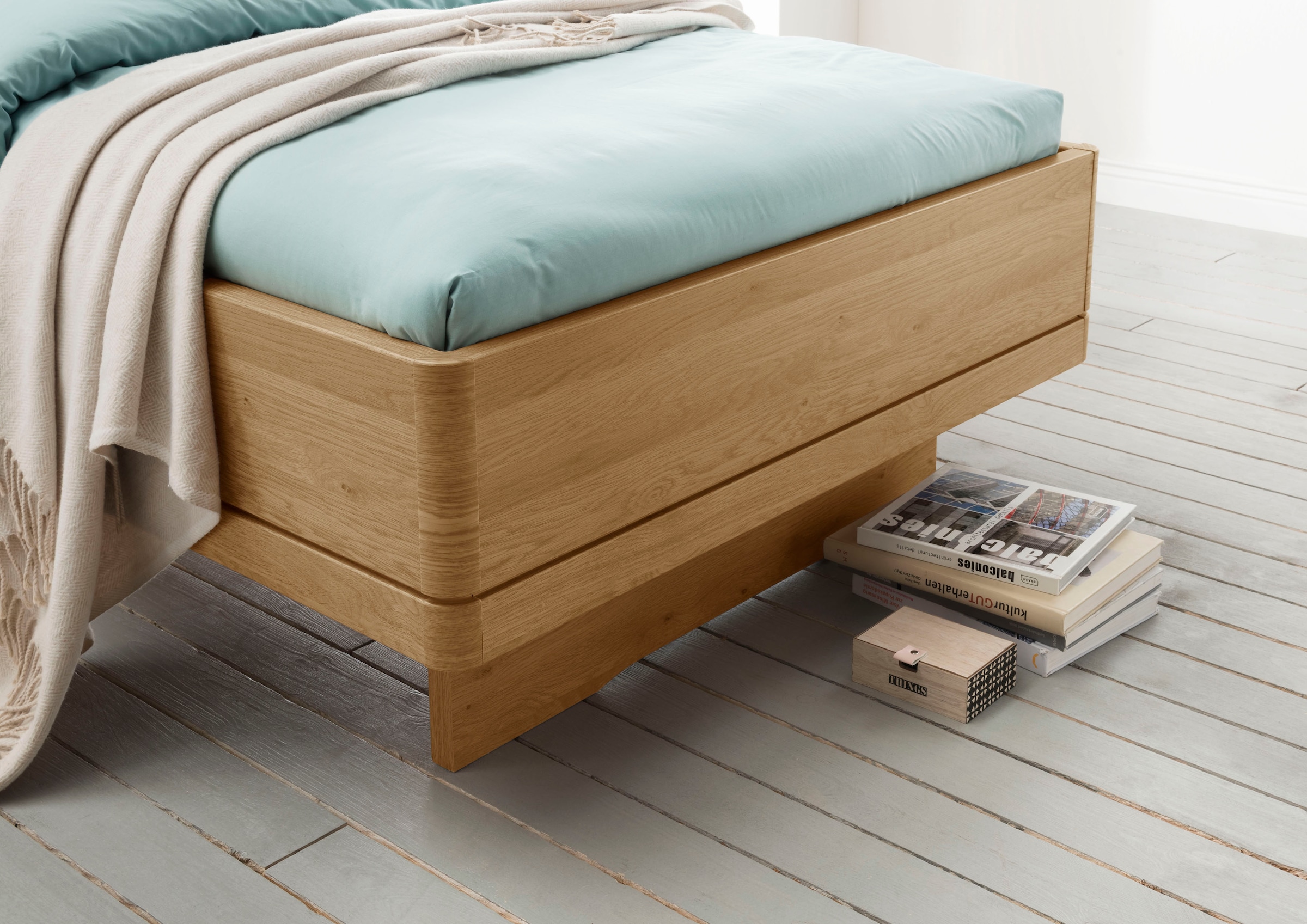 WIEMANN Bett »Kiruna, Bettgestell, Bettrahmen, Eiche Nachbildung, Polsterkopfteil«, (4-fache Liegehöhenverstellung, MADE IN GERMANY), Polsterkopfteil aus Kunstleder, verschiedene Grössen, in Komforthöhe