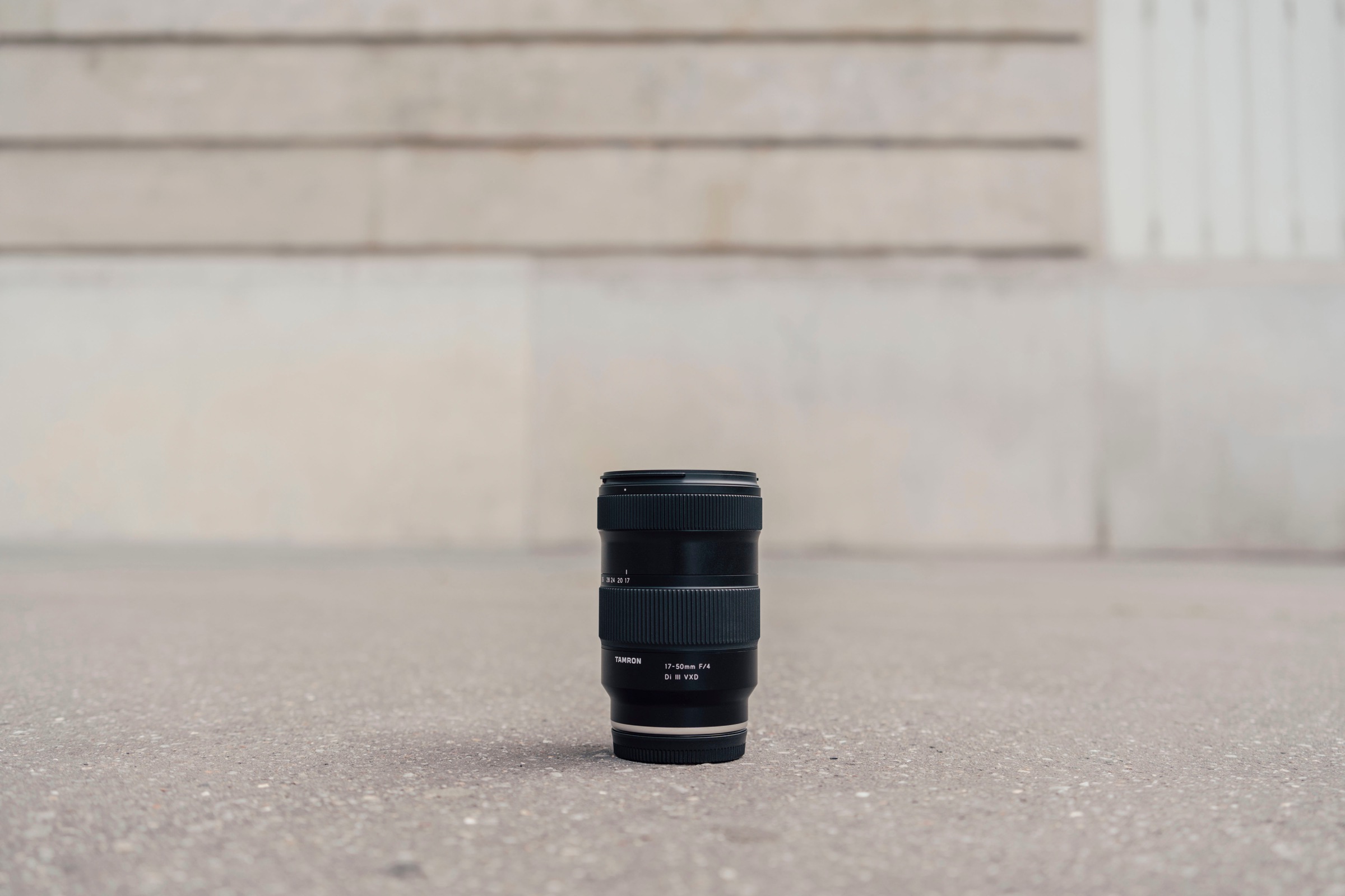 Tamron Zoomobjektiv »17-50mm F/4 Di III VXD (Modell A068) Vollformat für Sony E-Mount«