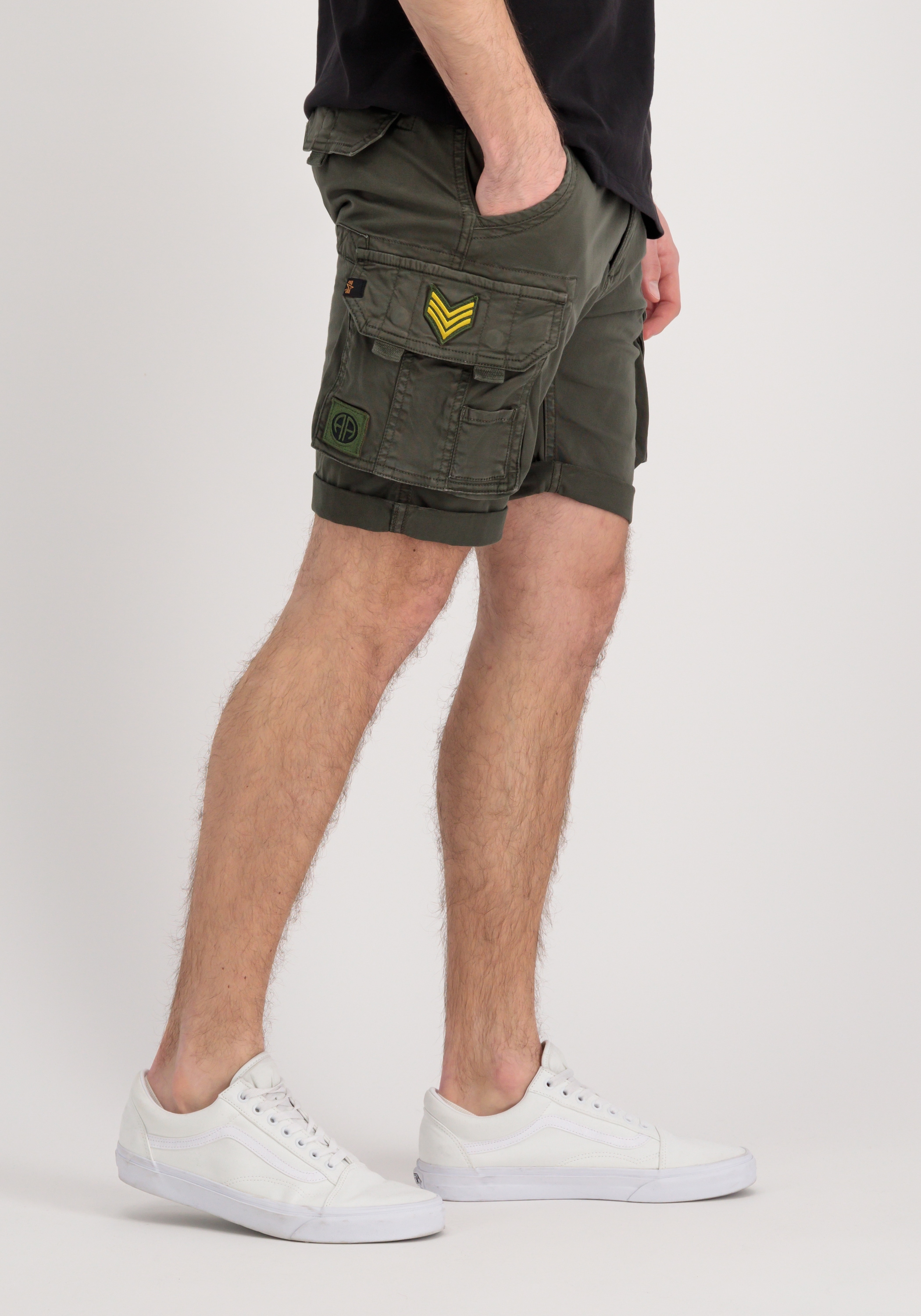 Alpha Industries Shorts »Alpha Industries Men - Shorts Crew Short Patch«