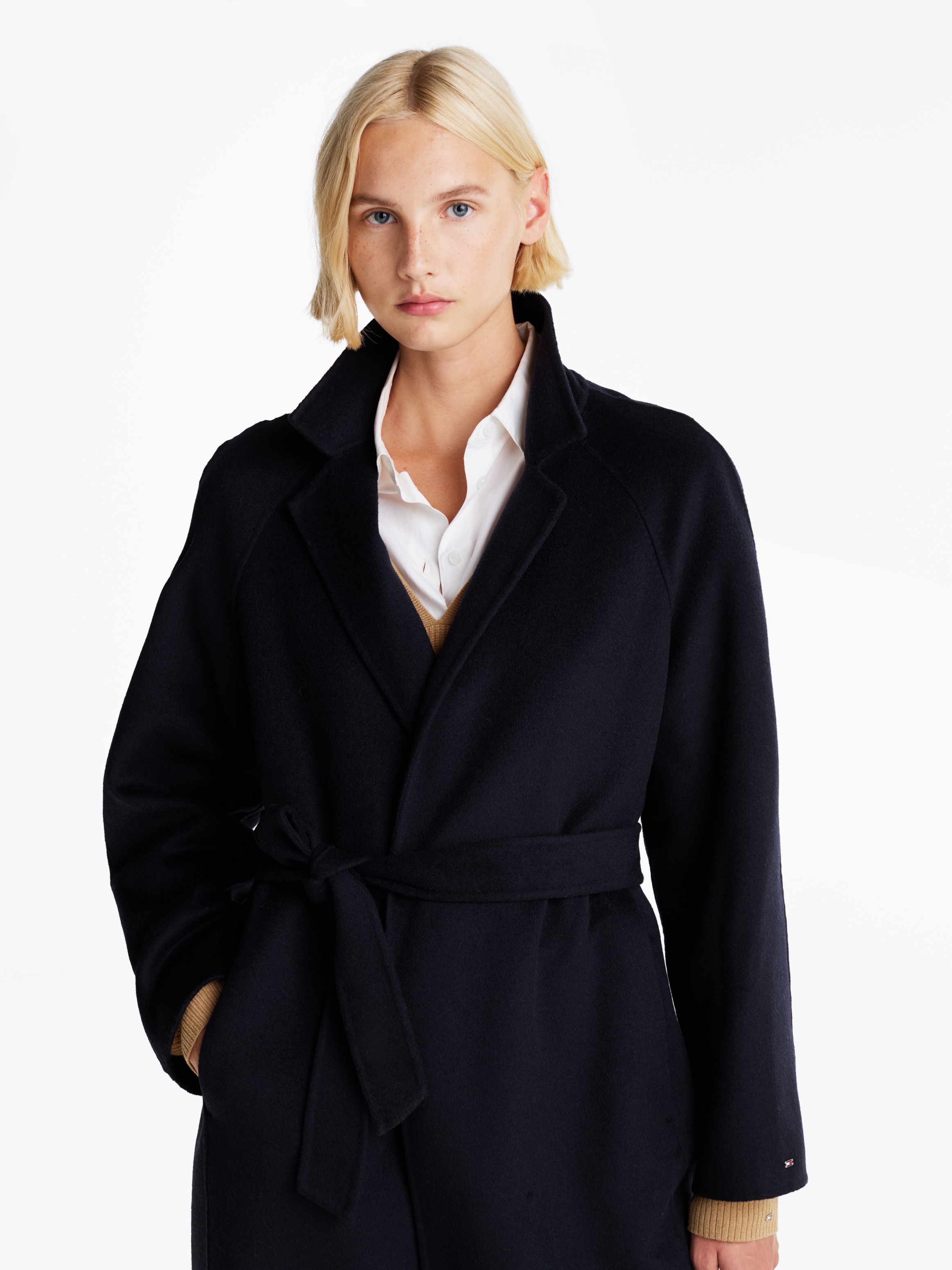 Tommy Hilfiger Kurzmantel »REG DF WOOL BELTED COAT«, mit Gürtel