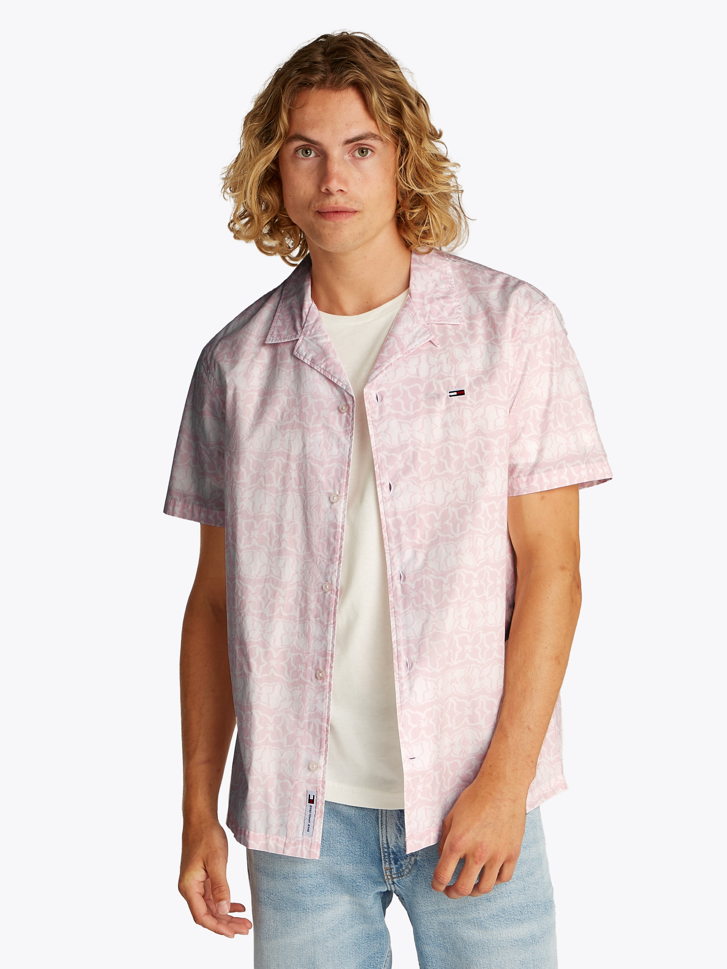Tommy Jeans Kurzarmhemd »TJM REG AOP SS SHIRT EXT«, mit sommerlichen Print