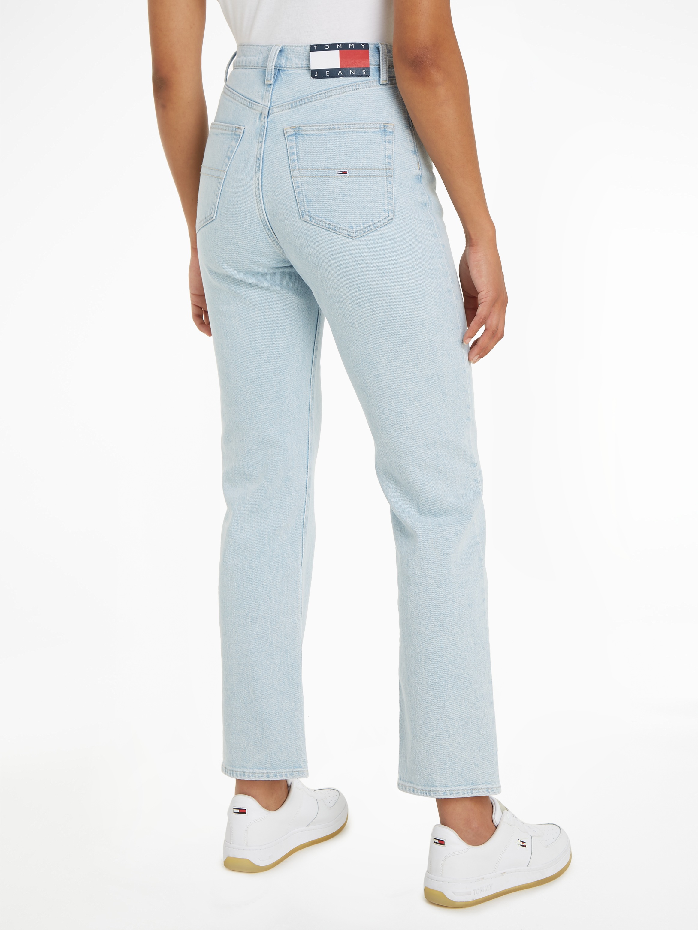 Tommy Jeans Straight-Jeans »JULIE UH STR AH1280«, mit Logostickerei