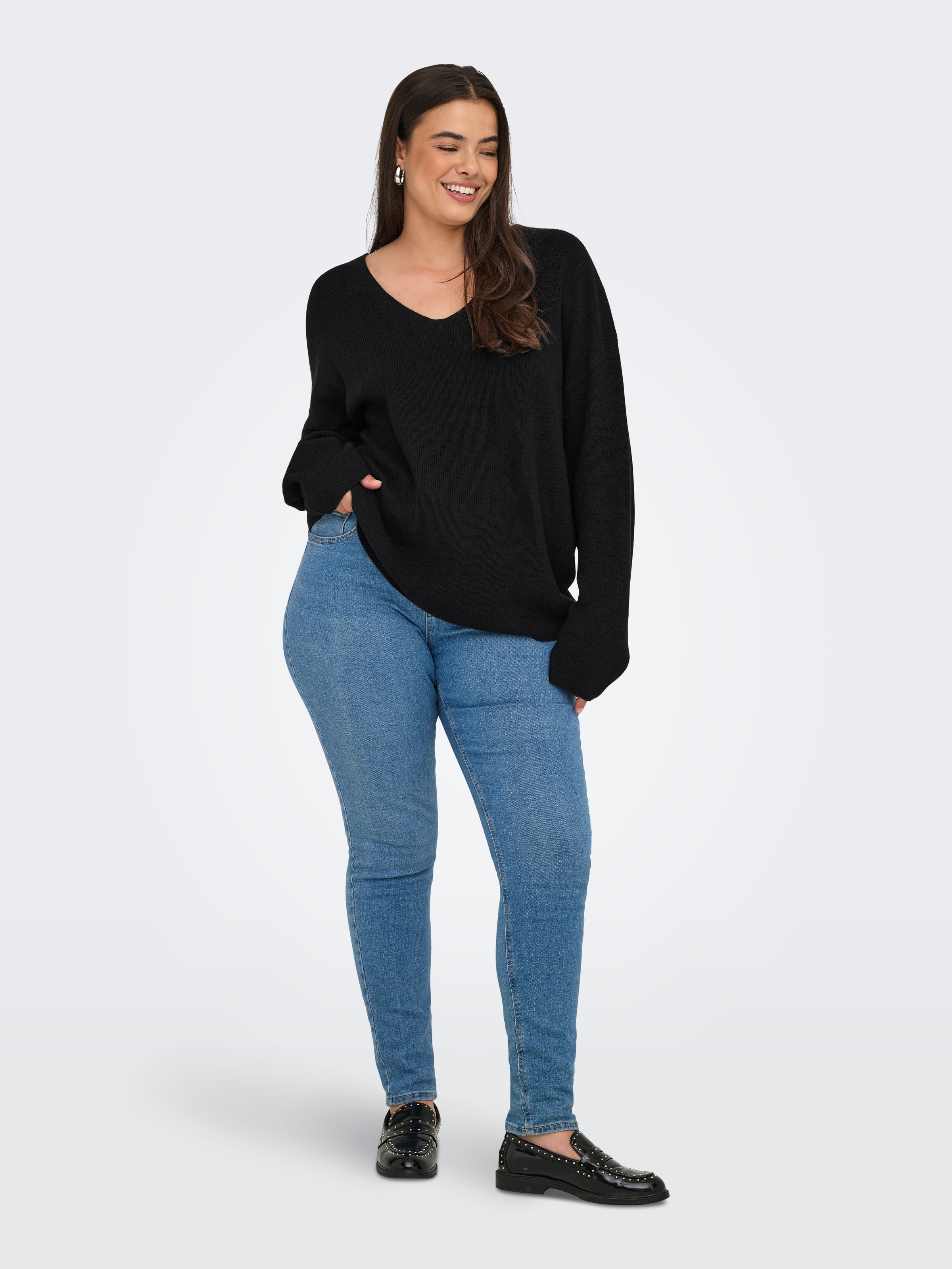 ONLY CARMAKOMA V-Ausschnitt-Pullover »CARIBI LS RIB LOOSE V-NECK CC KNT«