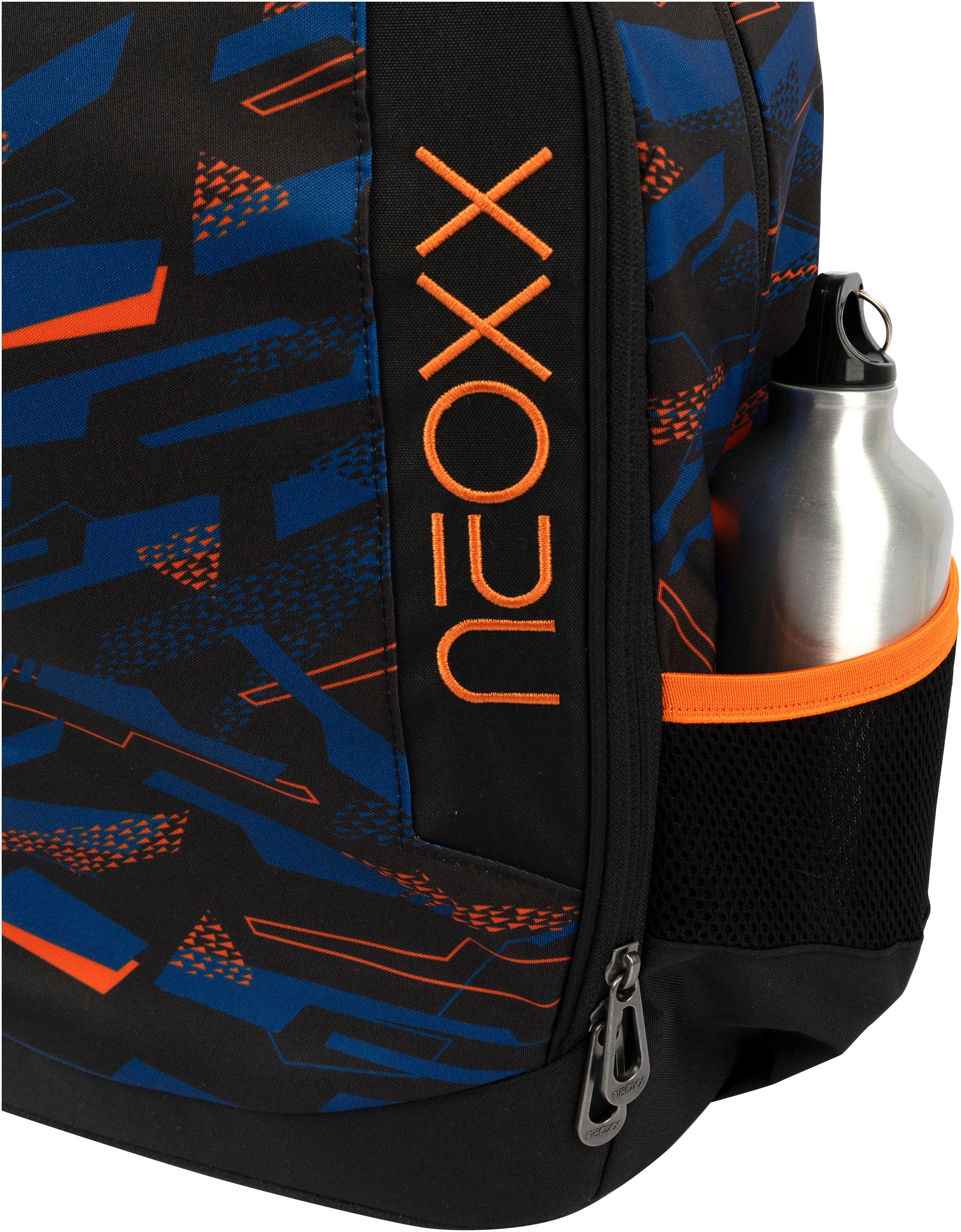 neoxx Schulrucksack »Flow, Streetlight«, teilweise aus recyceltem Material