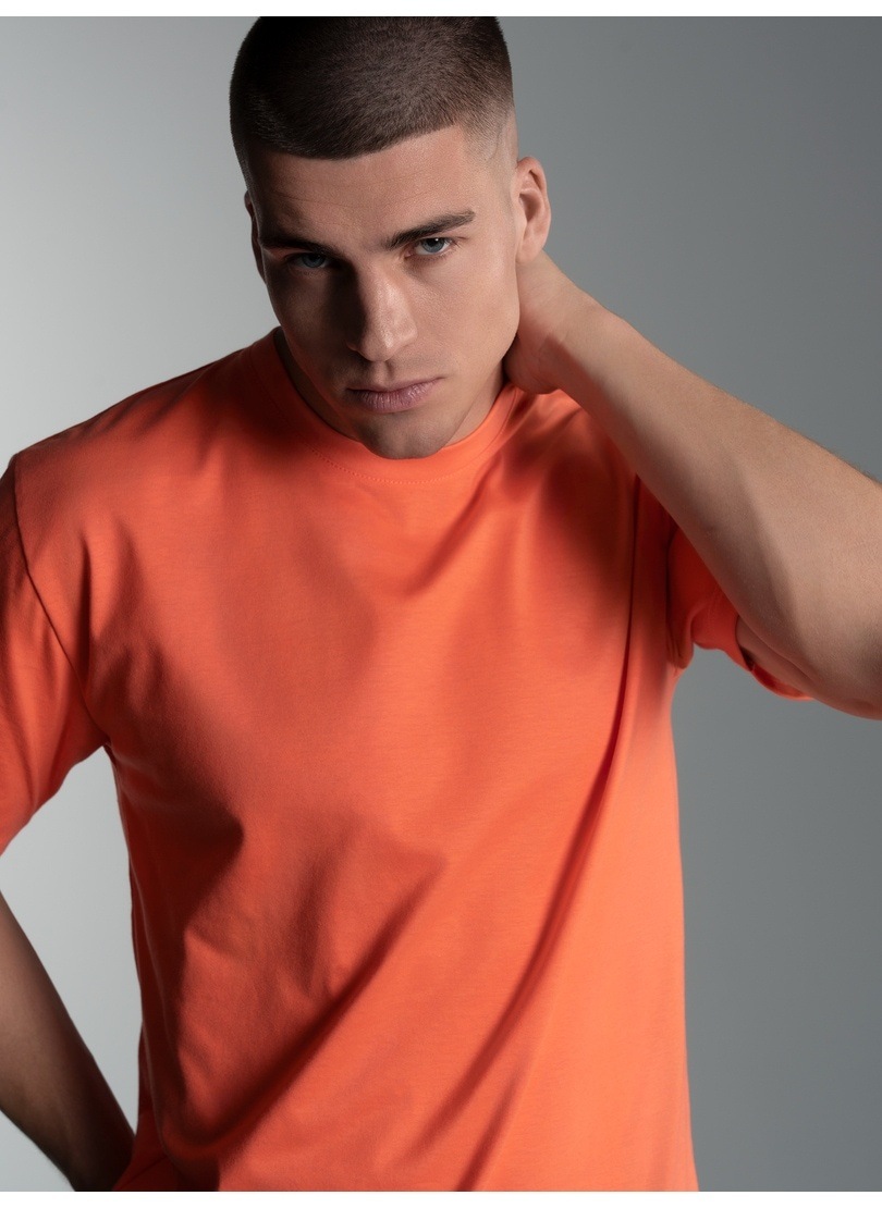 Trigema T-Shirt »TRIGEMA T-Shirt DELUXE Baumwolle«, (1 tlg.)