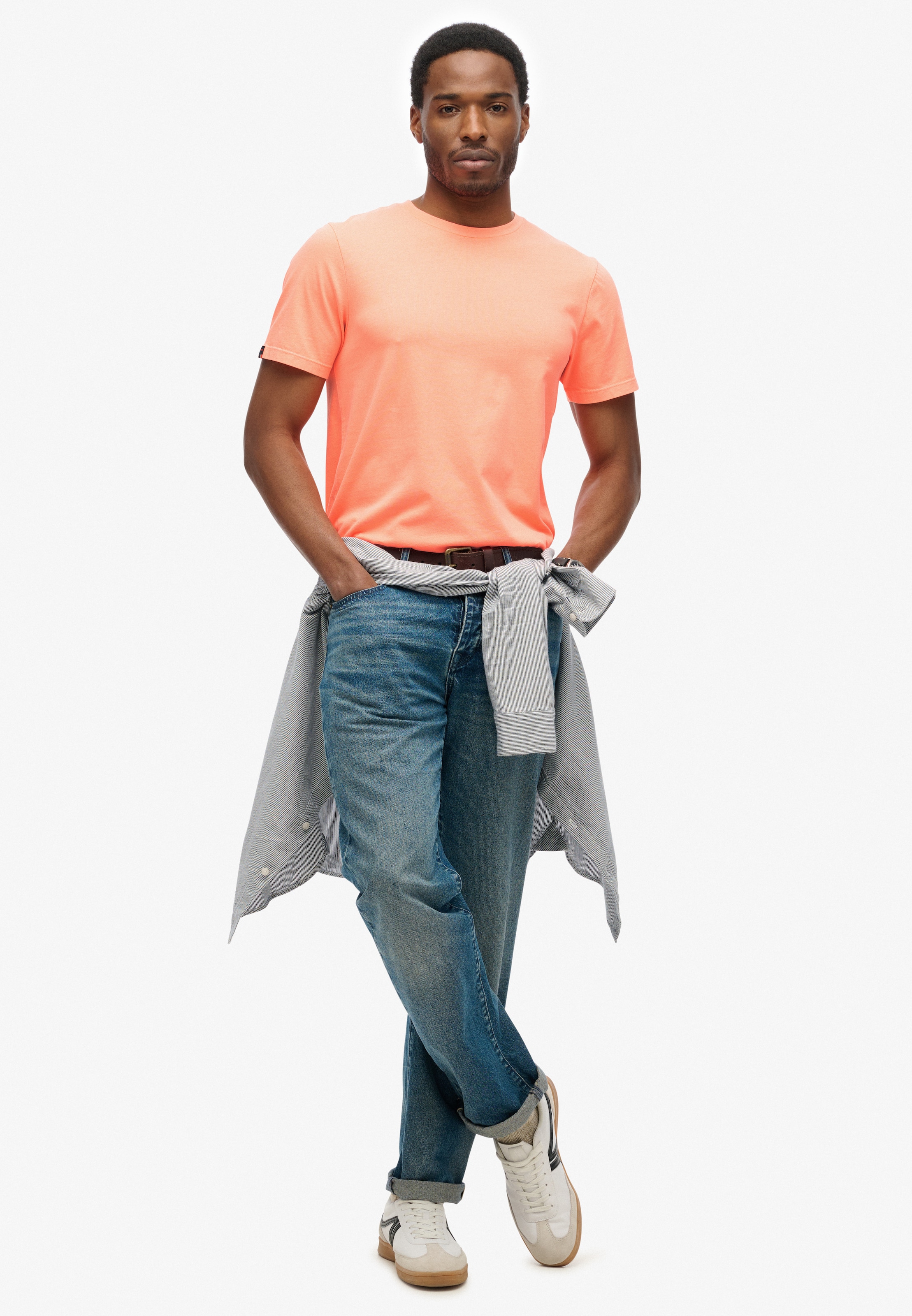 Superdry Rundhalsshirt »CLASSIC ESSENTIAL TEE«
