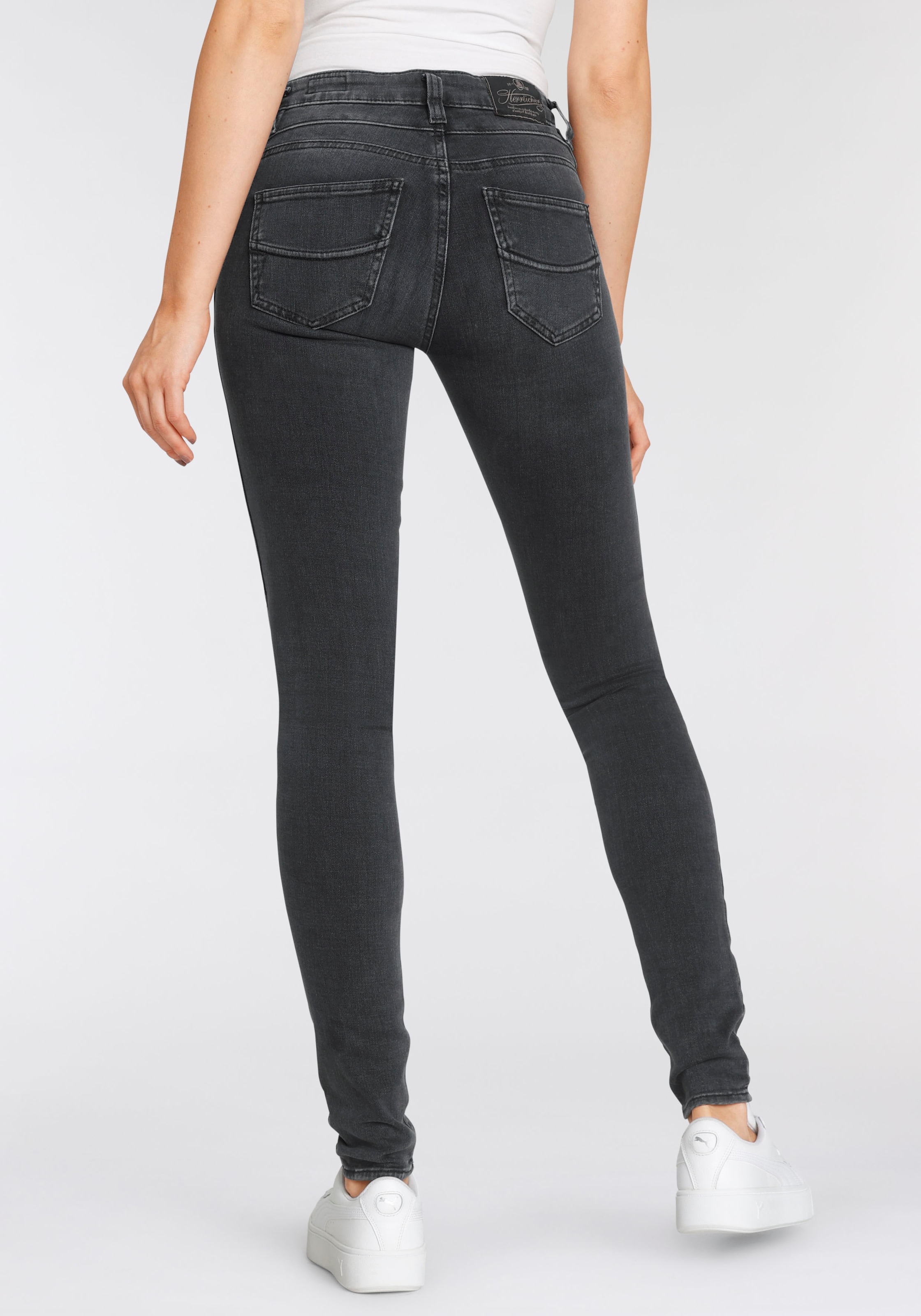 Herrlicher Slim-fit-Jeans »SHARP SLIM«, mit Shaping Effekt
