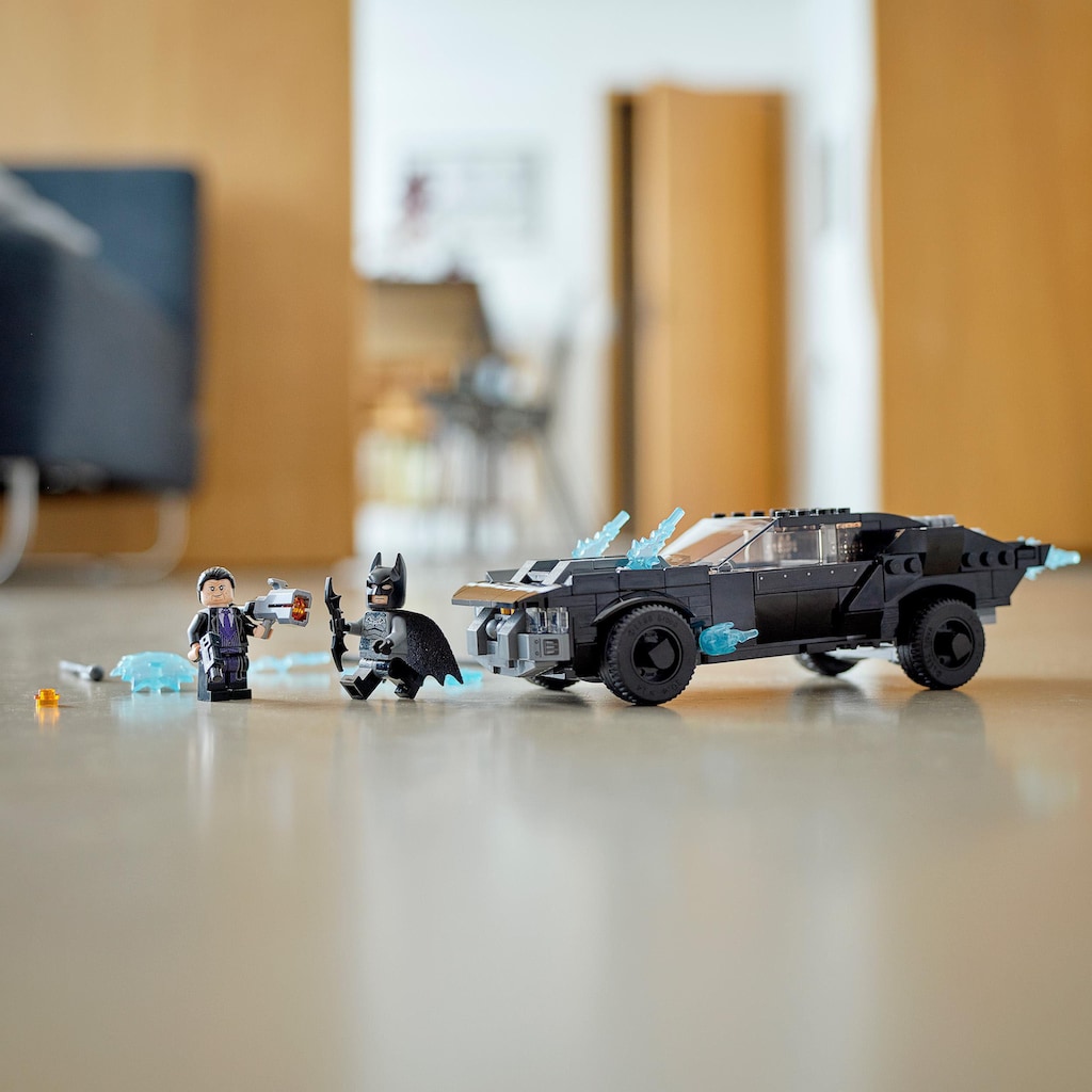 LEGO® Konstruktionsspielsteine »Batmobile™: Verfolgung des Pinguins™ (76181), LEGO® DC«, (392 St.)