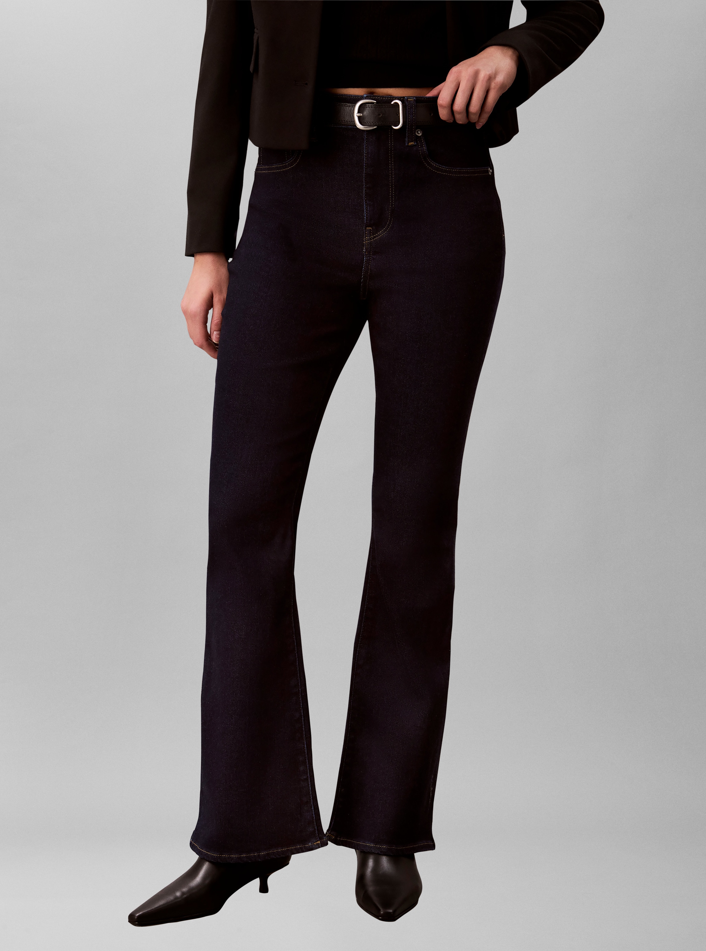 Calvin Klein Schlagjeans "HIGH RISE FLARE CK CLASSIC RINSE" Regular fit mit ausgestelltem Bein