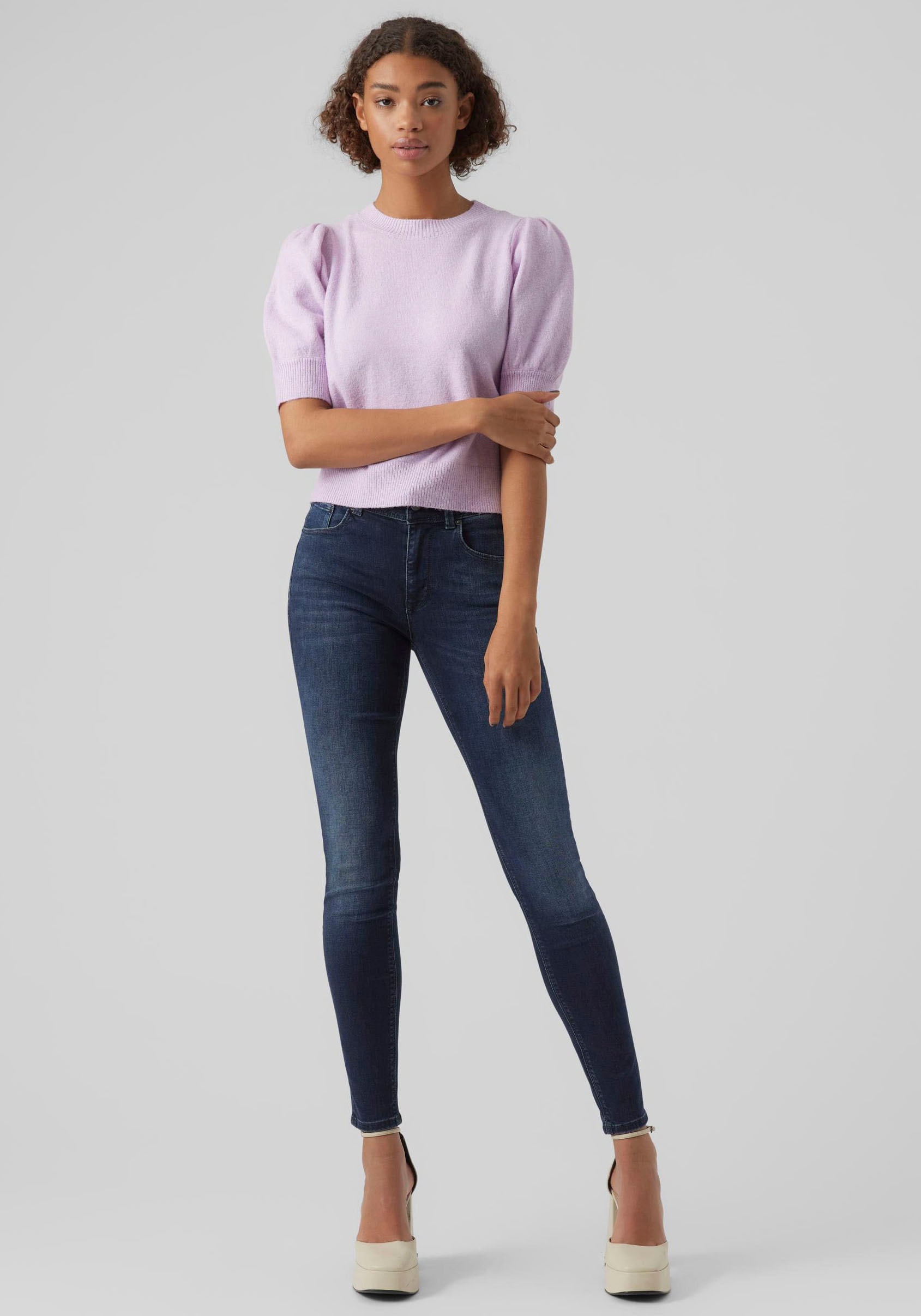Vero Moda Kurzarmpullover »VMDOFFY 2/4 O-NECK PULLOVER GA NOOS«, mit leichten Puffärmeln
