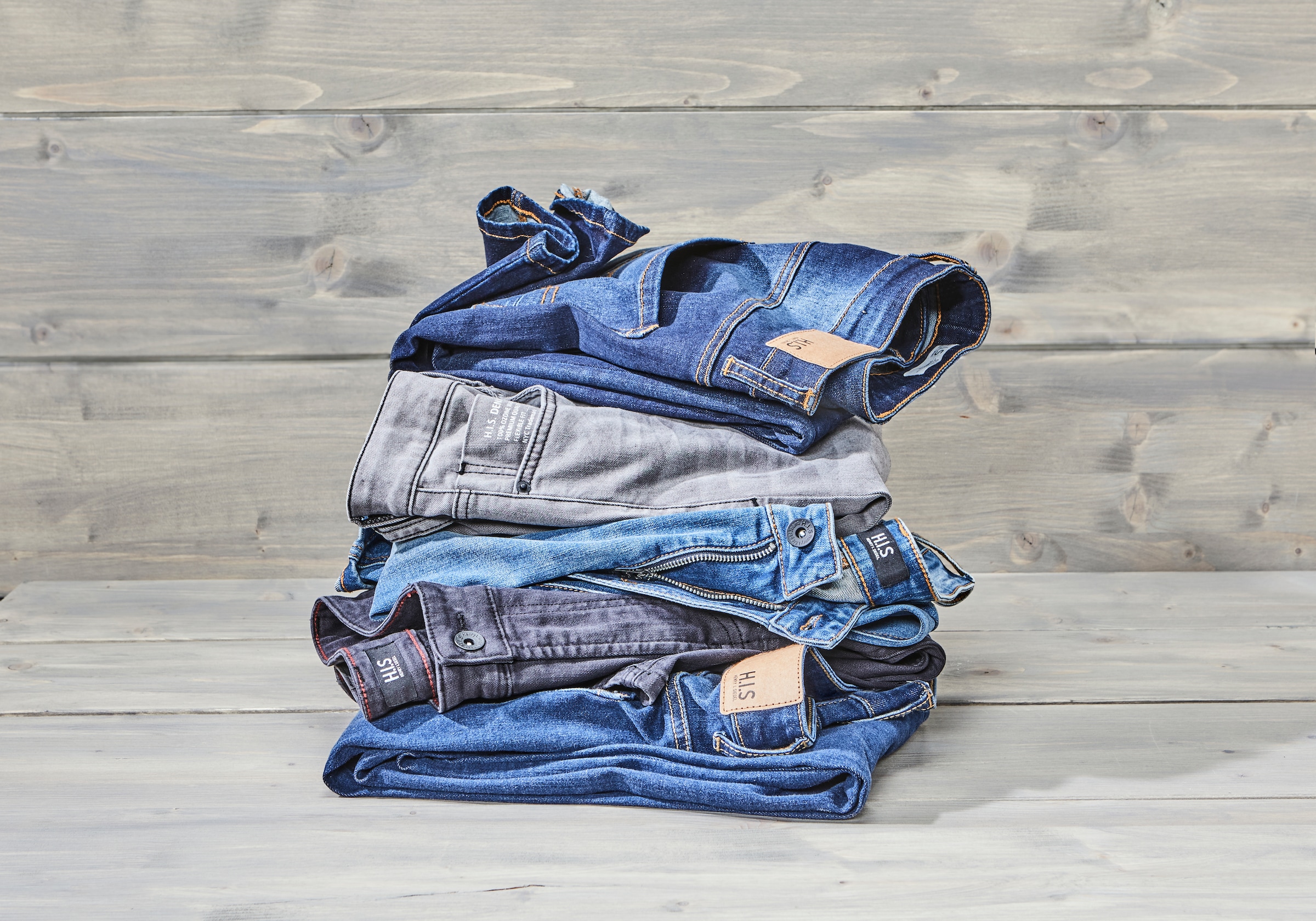 H.I.S Bootcut-Jeans »BOOTH«, (Set, mit abnehmbarem Gürtel), Ökologische, wassersparende Produktion durch Ozon Wash