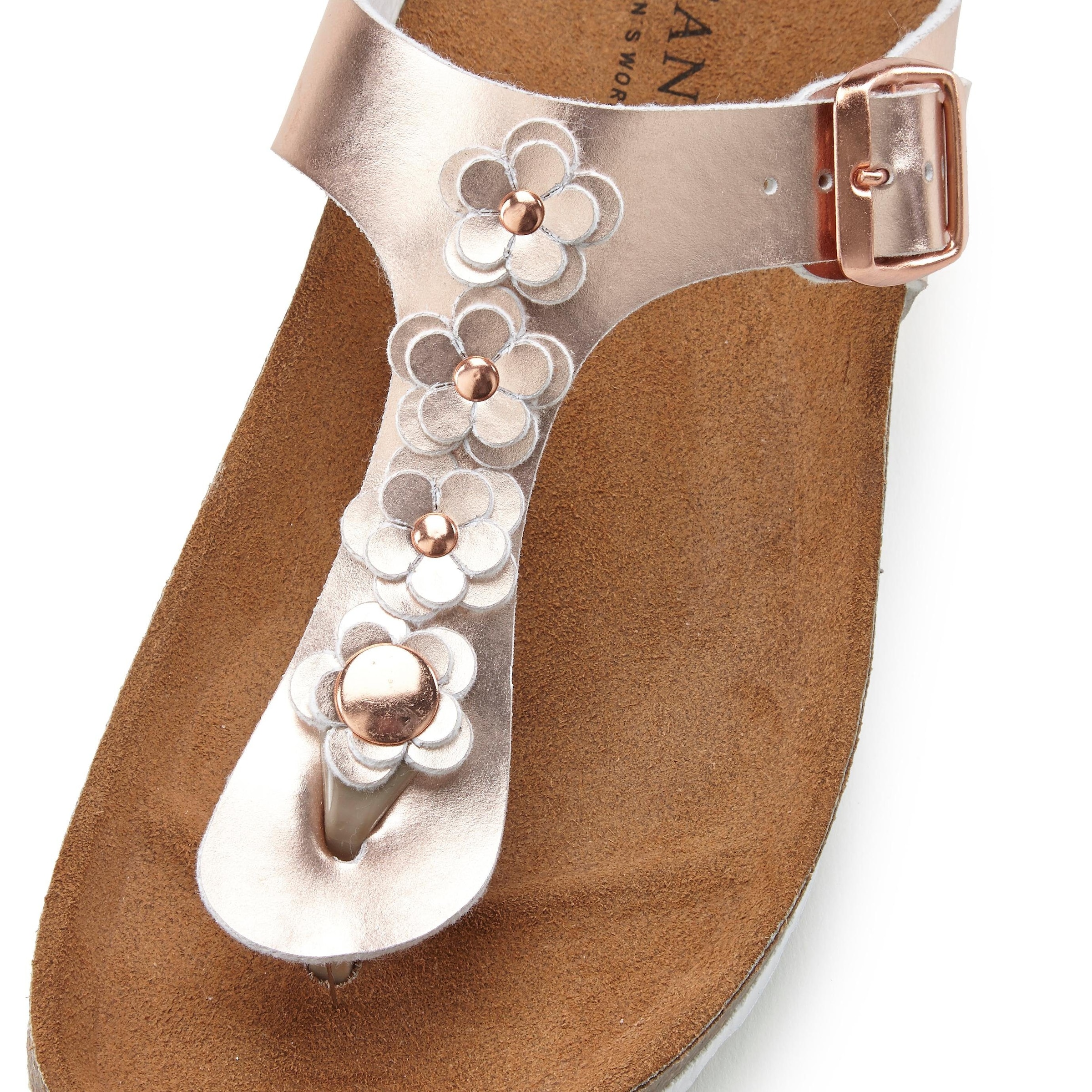 LASCANA Zehentrenner »Sandale, Pantolette, offener Schuh, Sommerschuh,«, mit modischer Applikation und Komfortkorkfussbett aus Leder