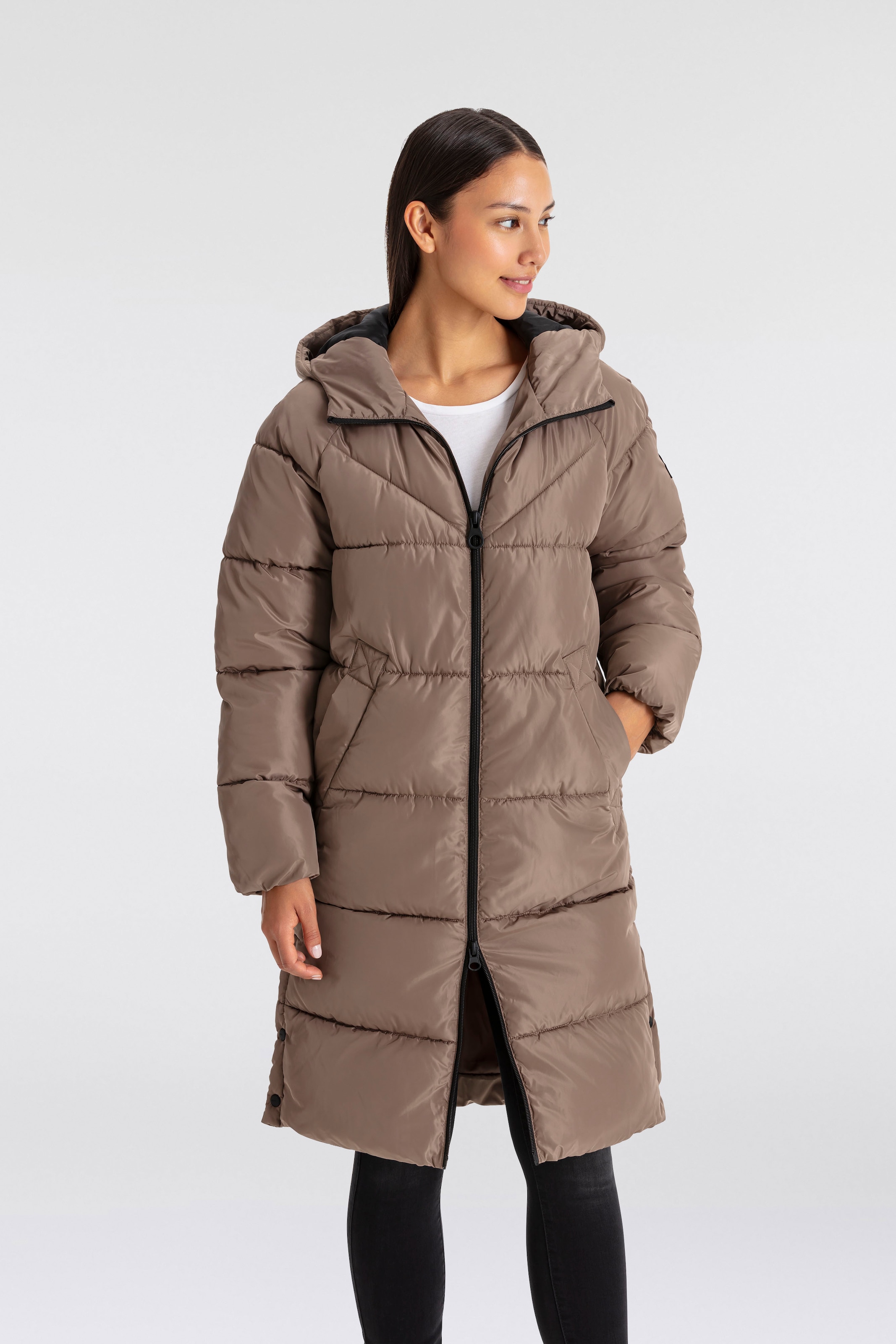 ONLY Steppmantel »ONLAMAND – Langer Puffercoat mit 2-Wege-Reissverschluss« lässig geschnitten, modisch, Steppware, Materialmix, hochschliessend