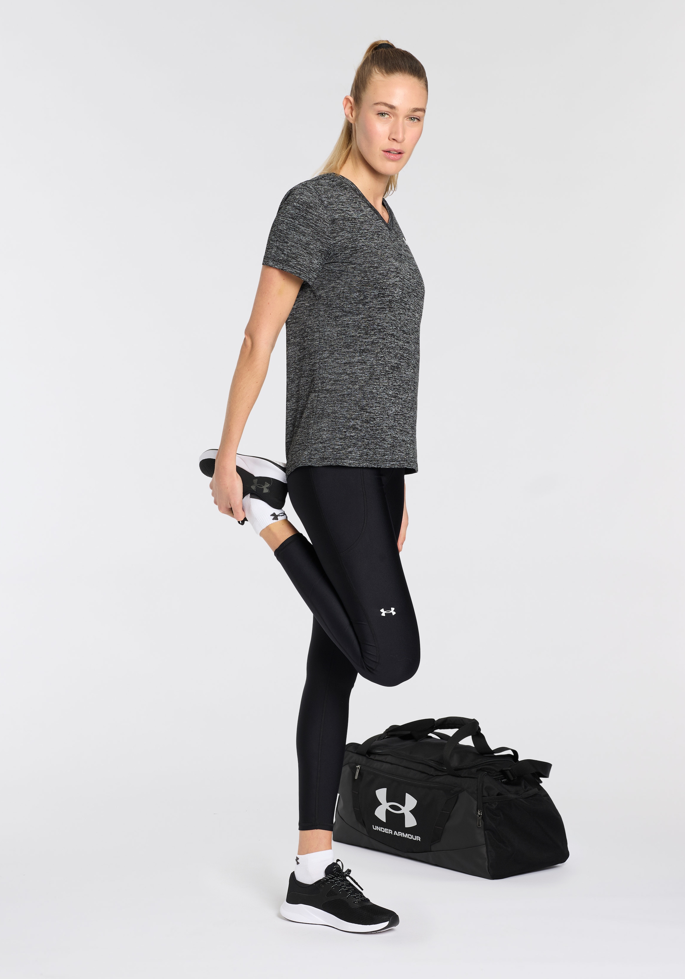 Under Armour® Trainingstights »TECH HIRISE LEGGING«, (1 tlg.)