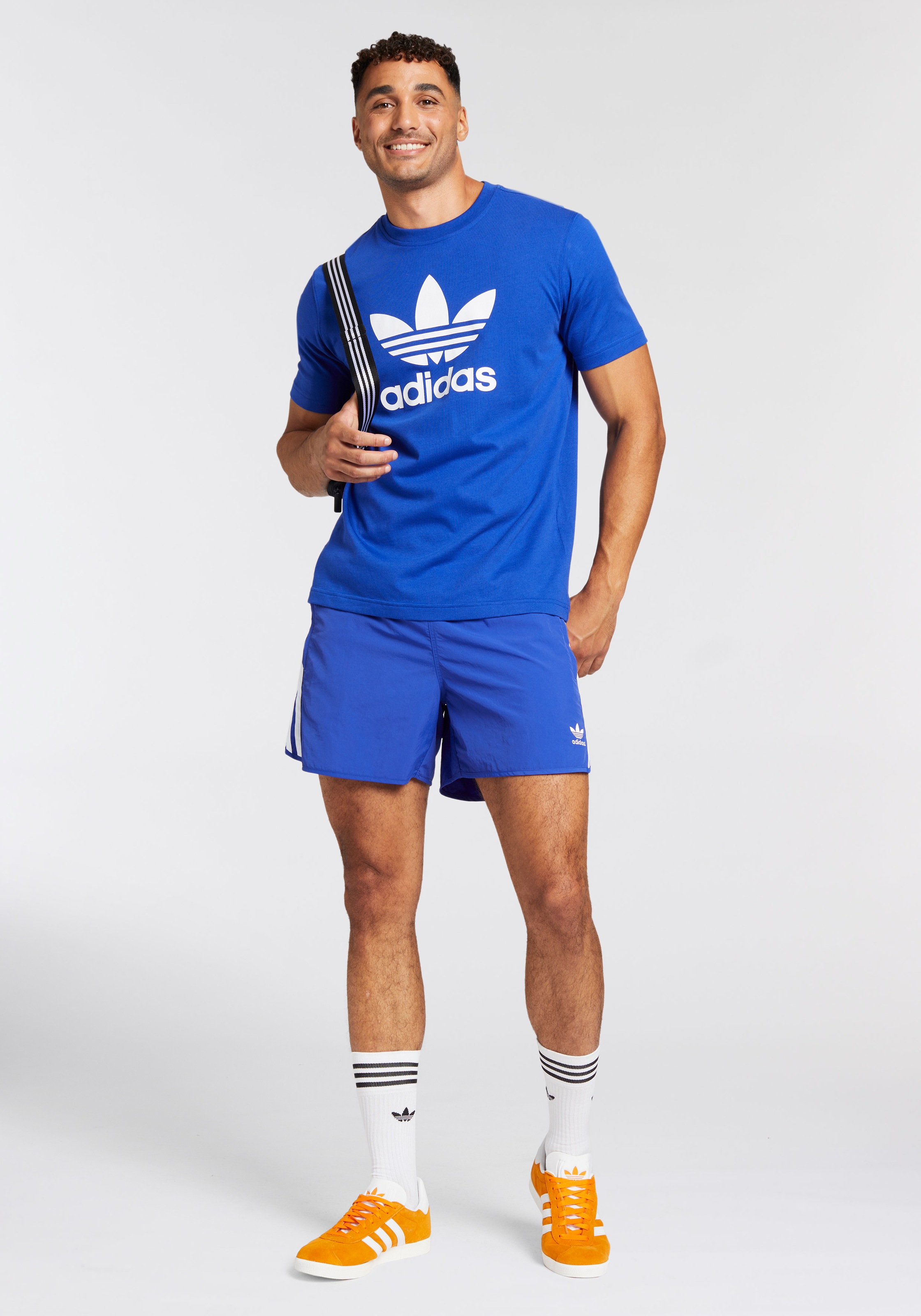 adidas Originals T-Shirt »TREFOIL T-SHIRT«, Basic Shirt mit grossem Trefoil Logoprint