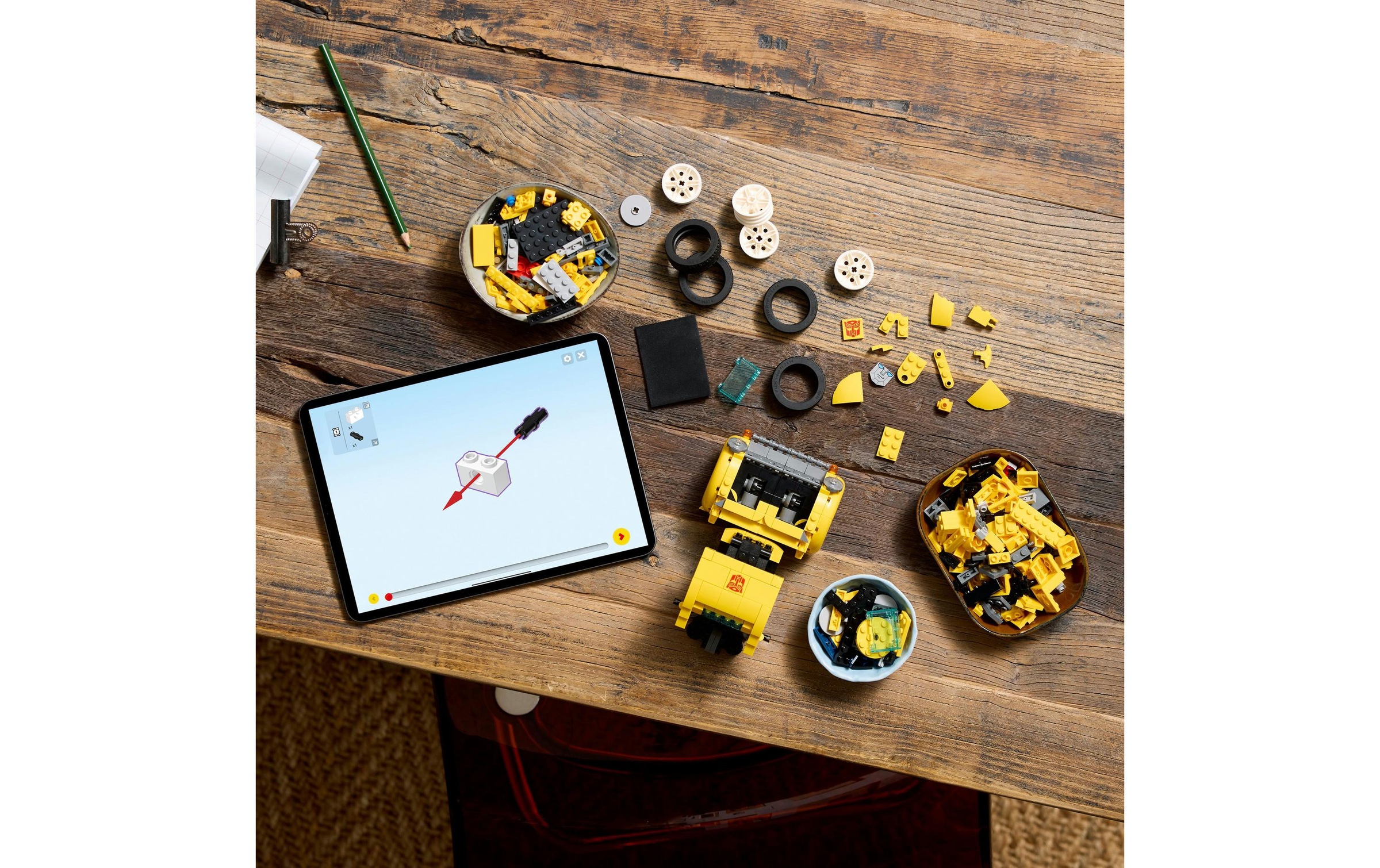LEGO® Konstruktionsspielsteine »Bumblebee 10338«, (950 St.)