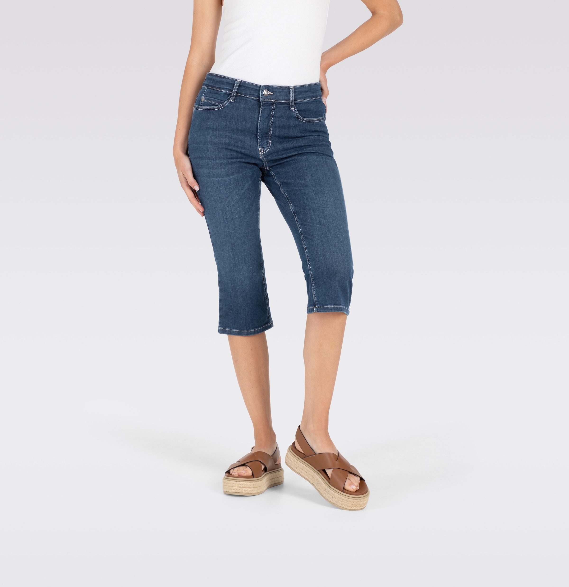 MAC Caprijeans »Dream-Sum«, Bequemer Sitz mit krempelbarem Saum