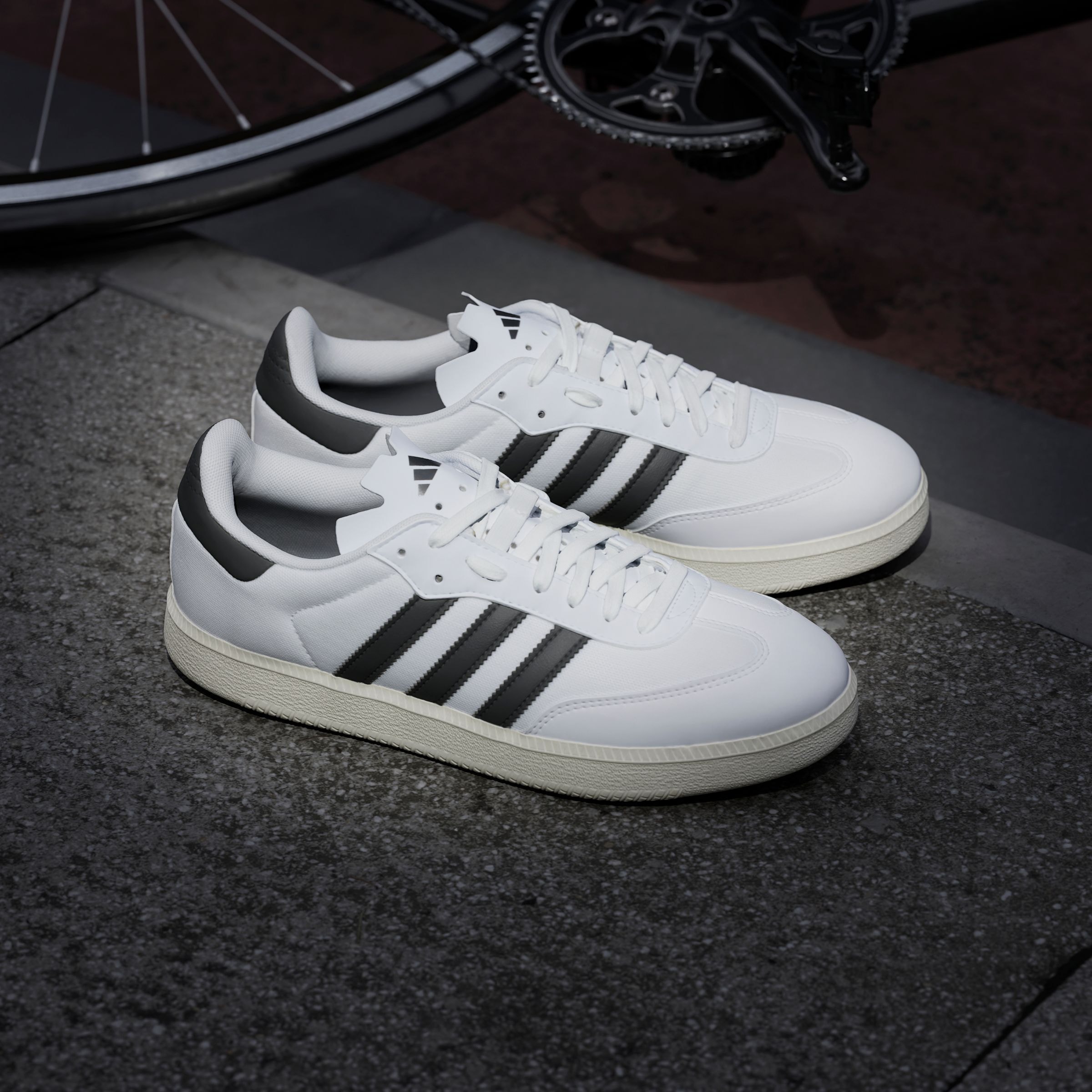 adidas Performance Sneaker »THE CYCLING VELOSAMBA MADE WITH NATURE«