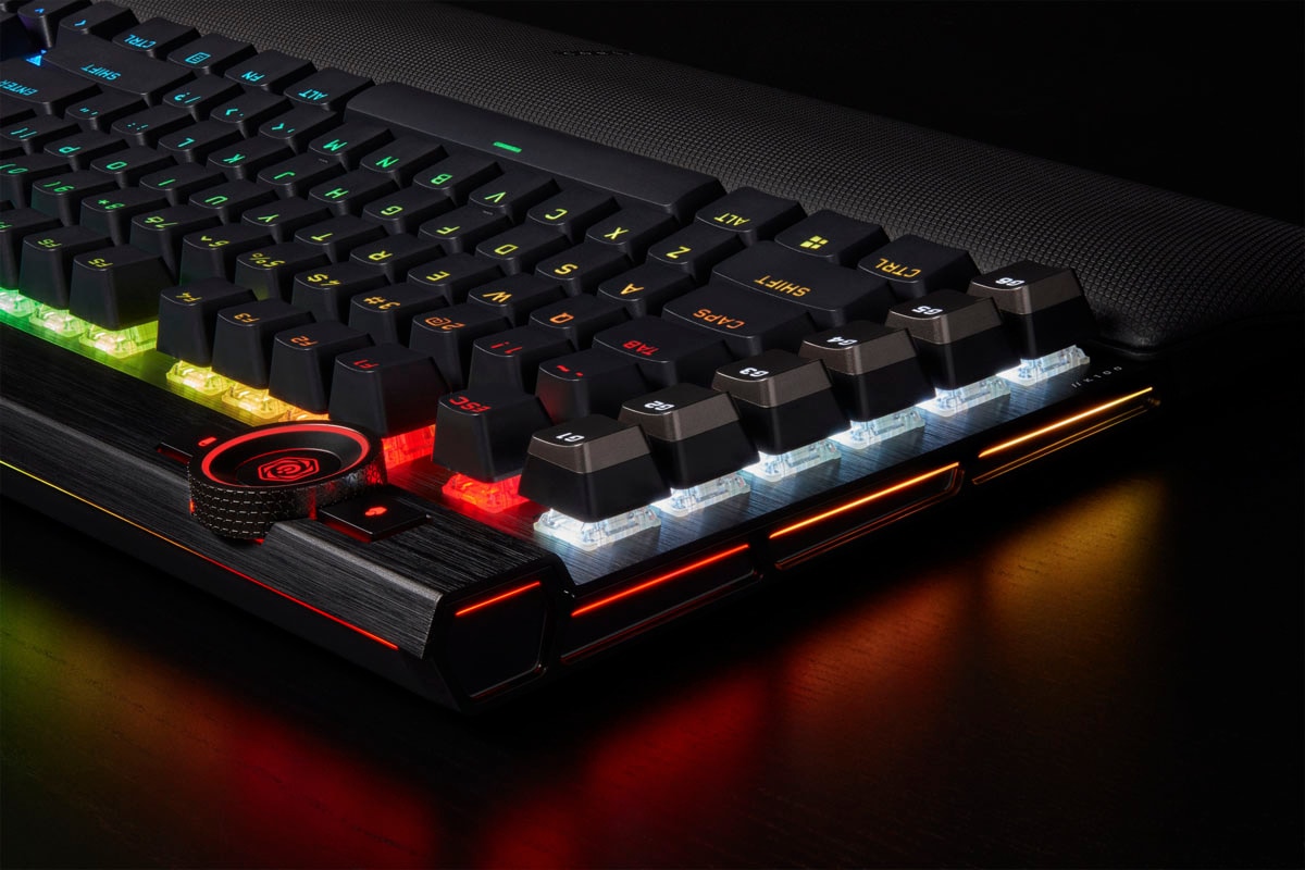 Corsair Gaming-Tastatur »Corsair K100 RGB«, (Handgelenkauflage-Multimedia-Tasten-programmierbare G-Tasten)