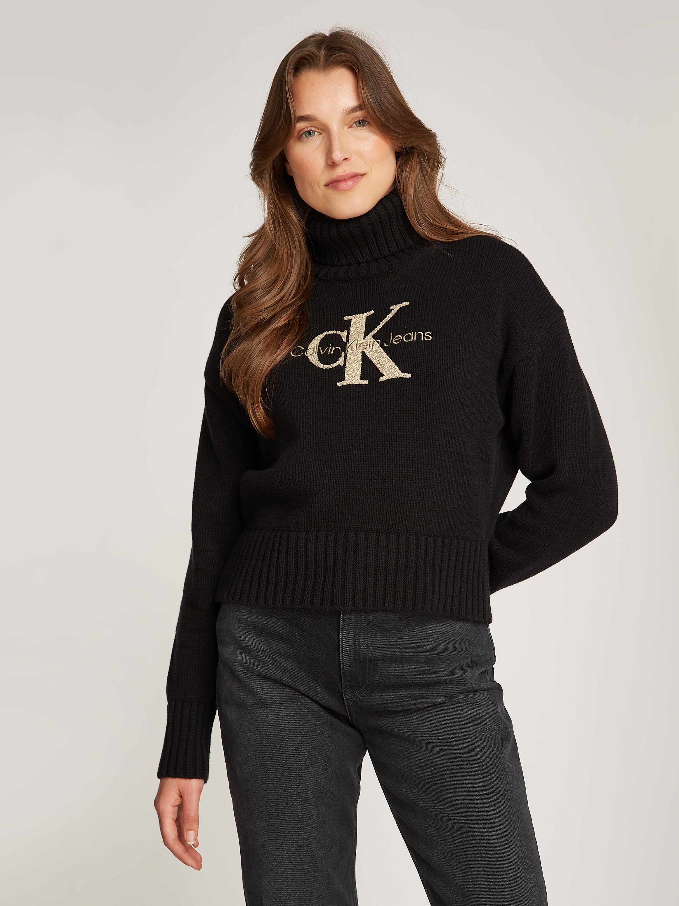 Stehkragenpullover »CHENILLE MONOLOGO SWEATER«, mit Logostickerei